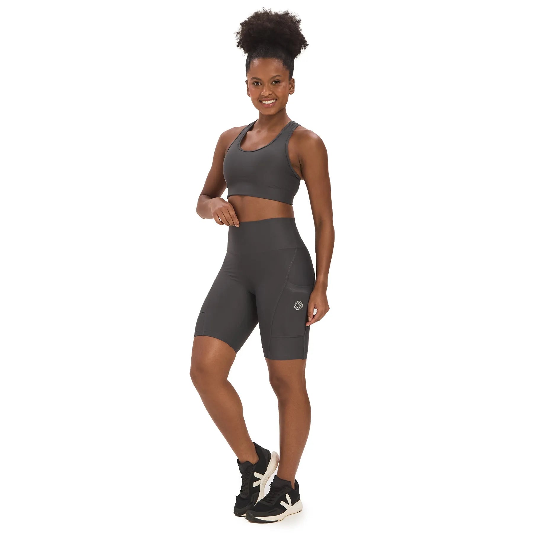 Bermuda de Compressão com Bolsos Clássica Grafite