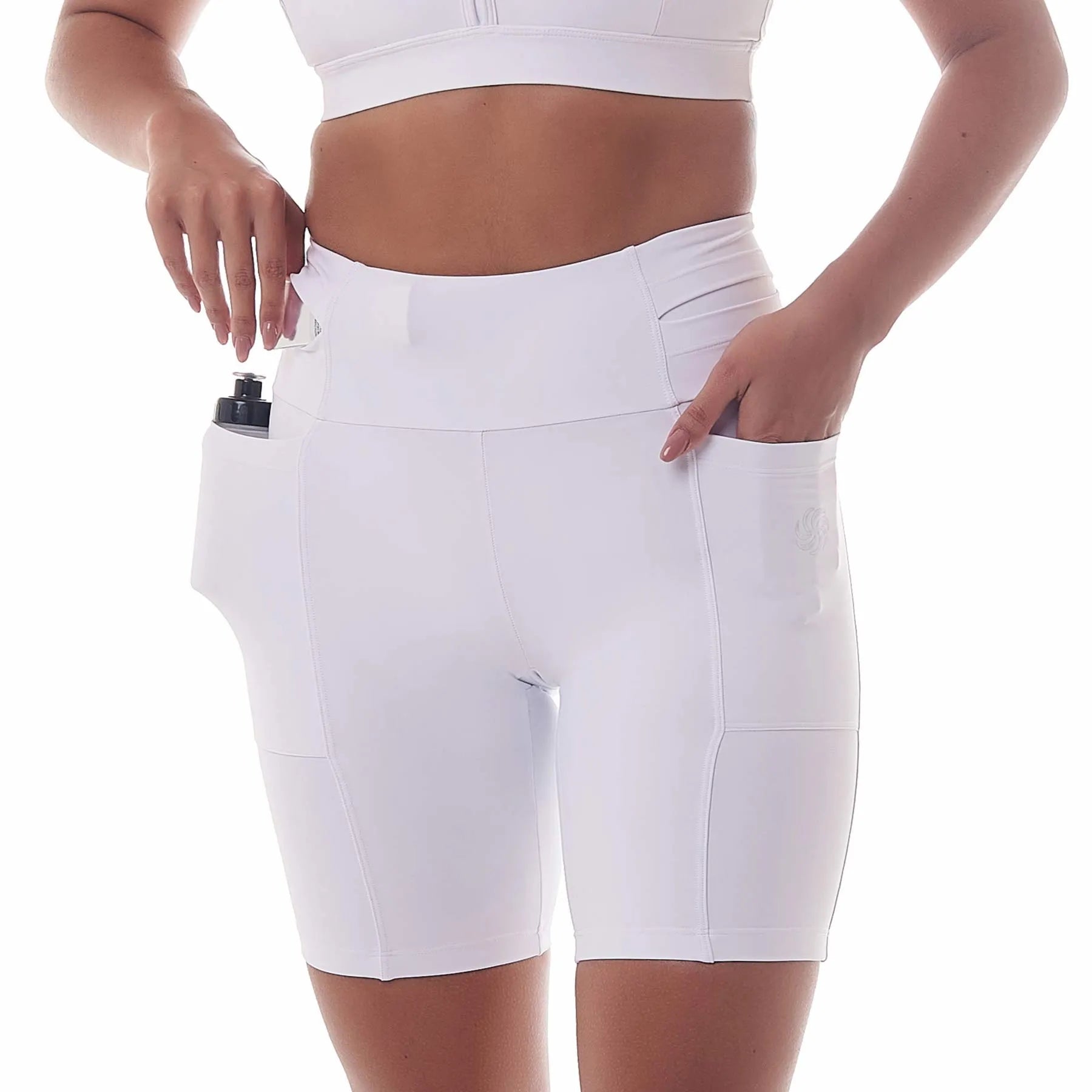 Bermuda de Compressão com Multibolsos Total Emana