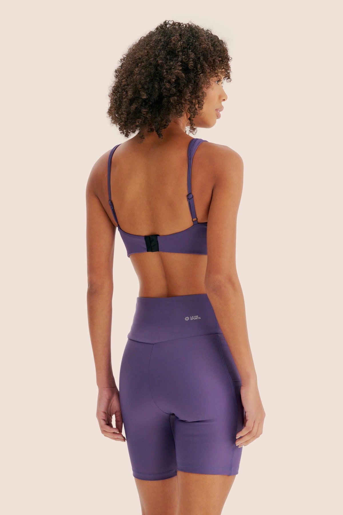 BERMUDA DE COMPRESSÃO LIVRE MULTIBOLSOS 5+ FlexSkin™ AÇAÍ