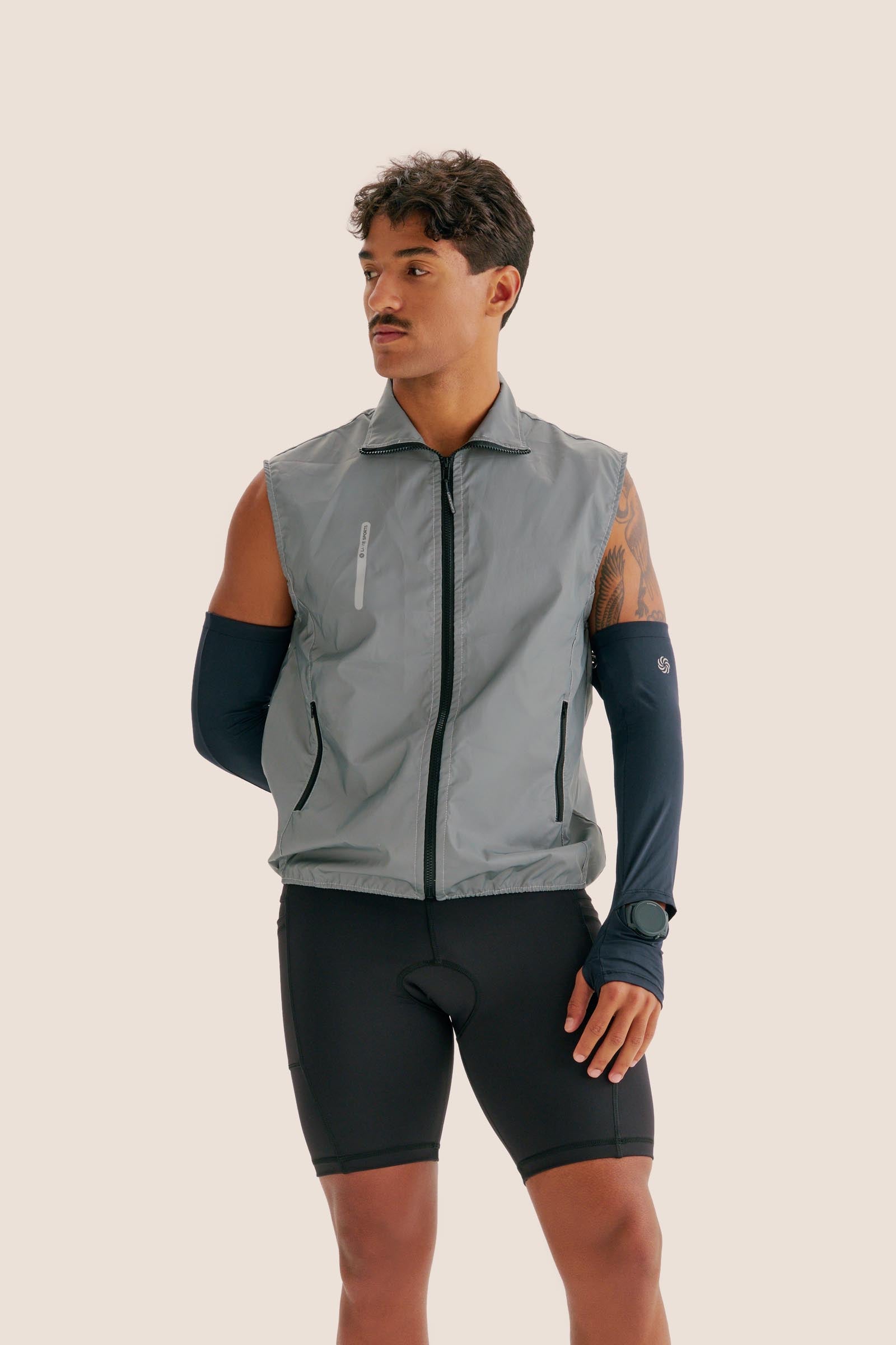 BERMUDA DE COMPRESSÃO COM MULTIBOLSOS MASCULINA FlexSkin™ PRETO