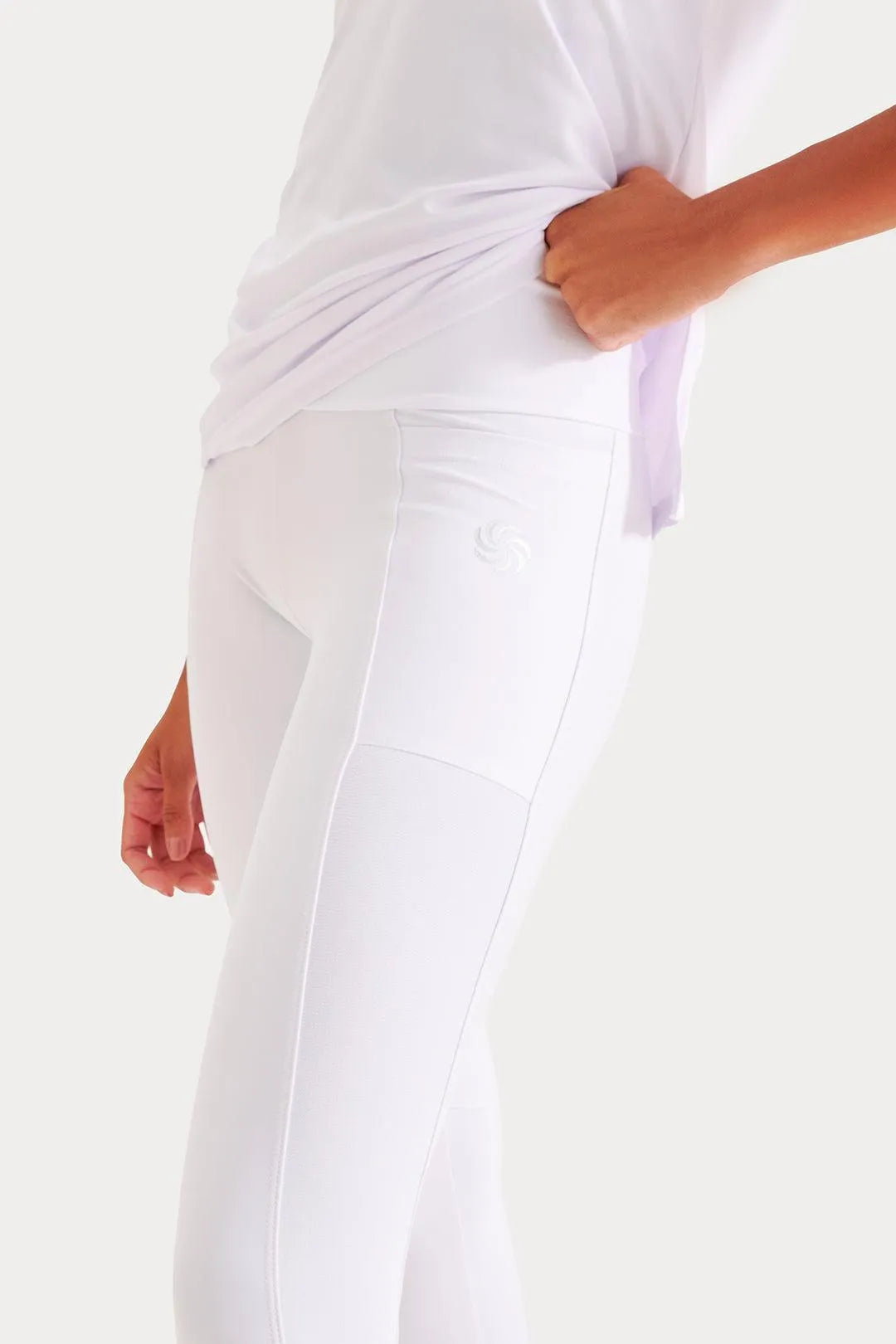 Calça de Compressão com Bolsos Recortes Emana Branco