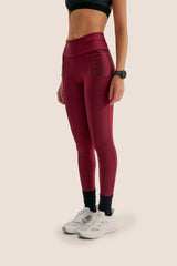 CALÇA DE COMPRESSÃO COM MULTIBOLSOS FlexSkin™ BETERRABA