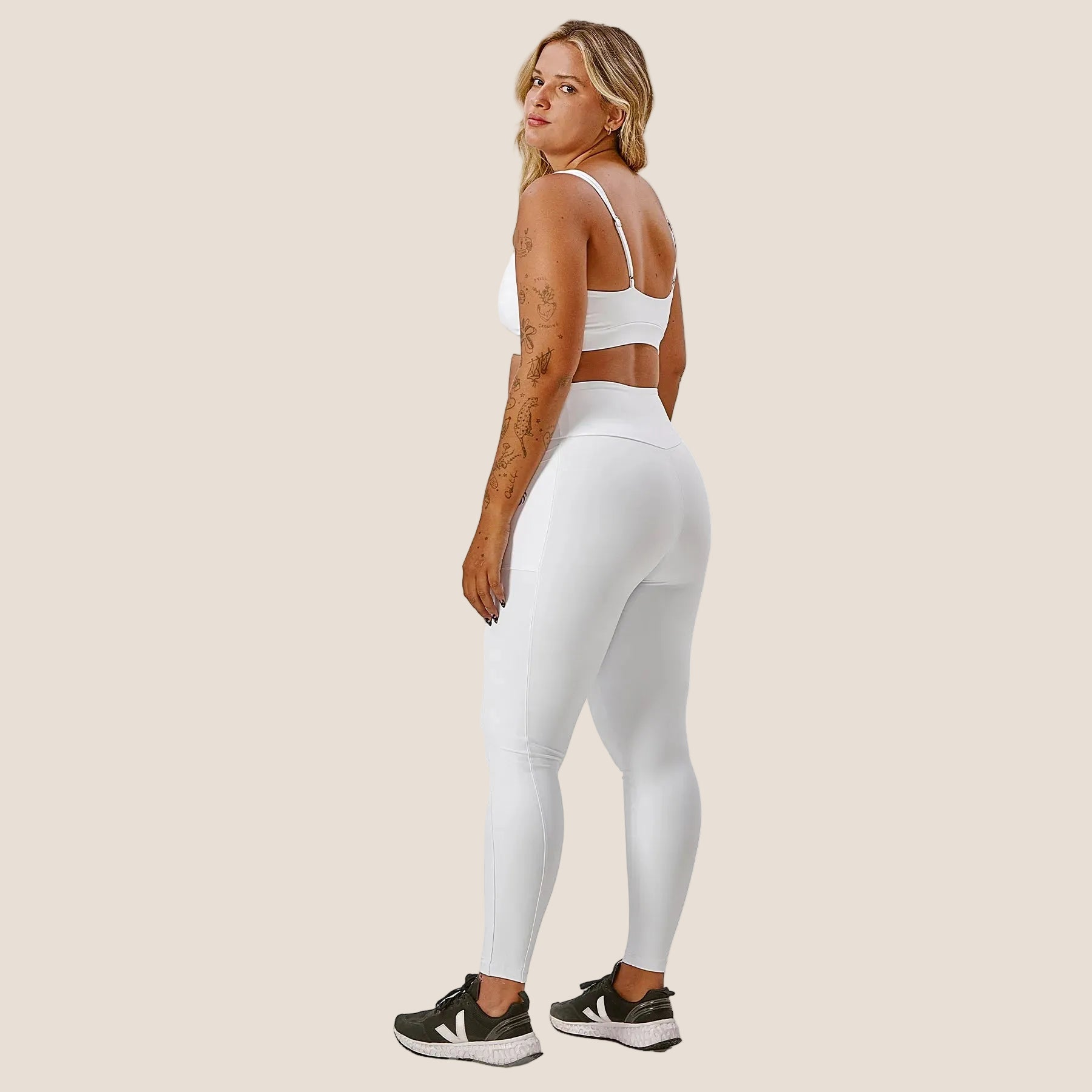 Calça de Compressão com Multibolsos Total Emana Branco