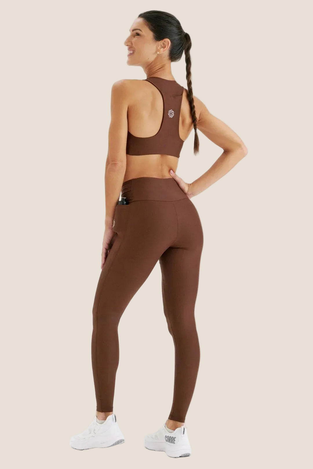 Calça de Compressão com Multibolsos Total Emana Café