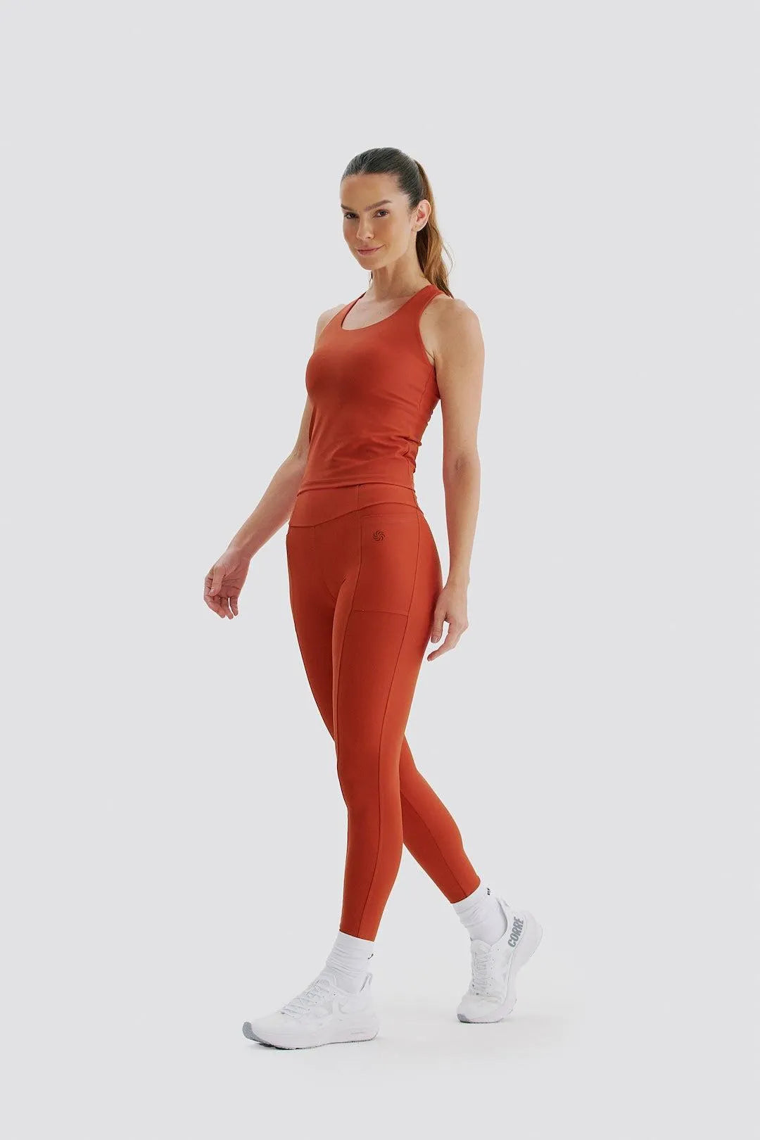 Calça de Compressão com Multibolsos Total Emana Cobre