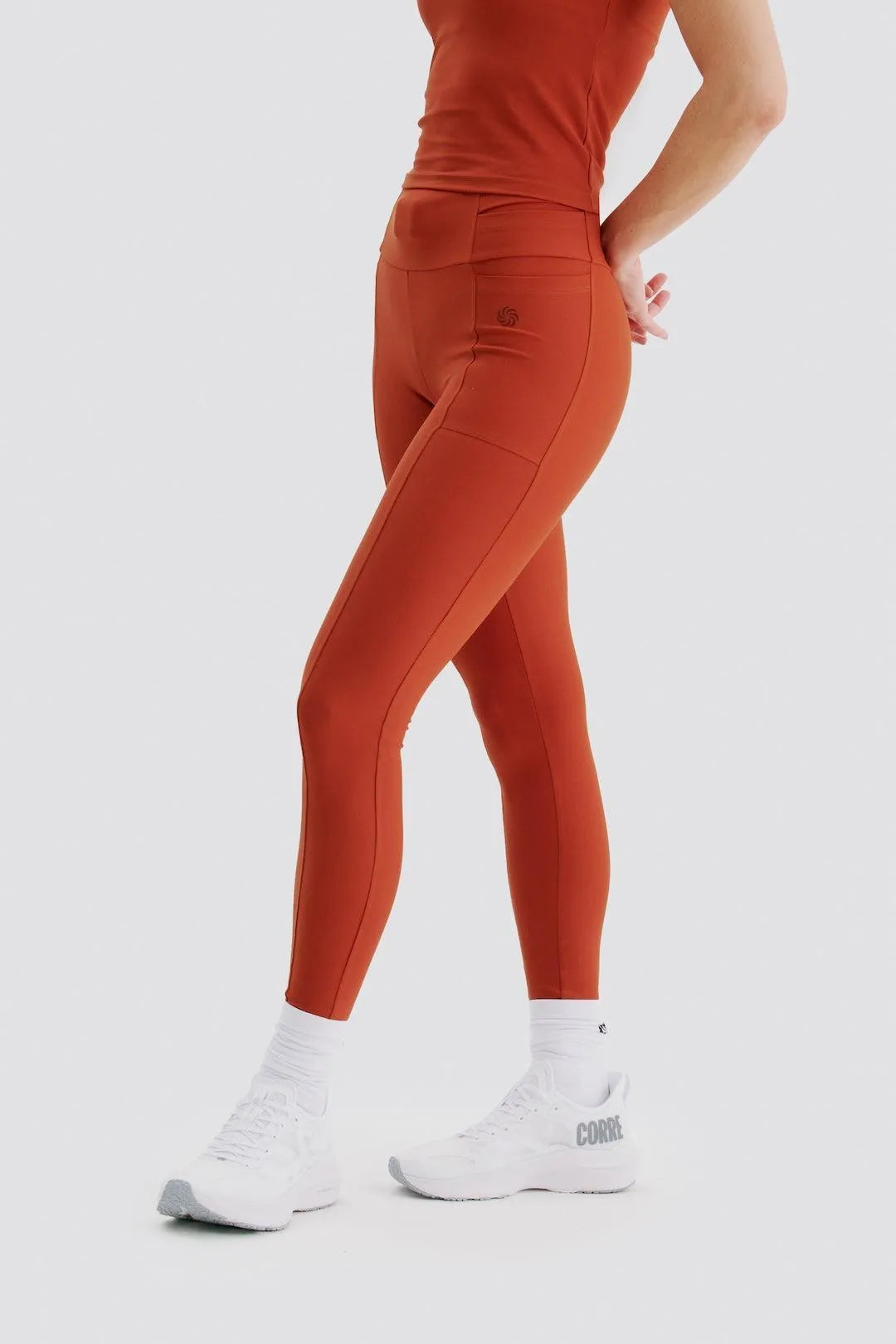 Calça de Compressão com Multibolsos Total Emana Cobre