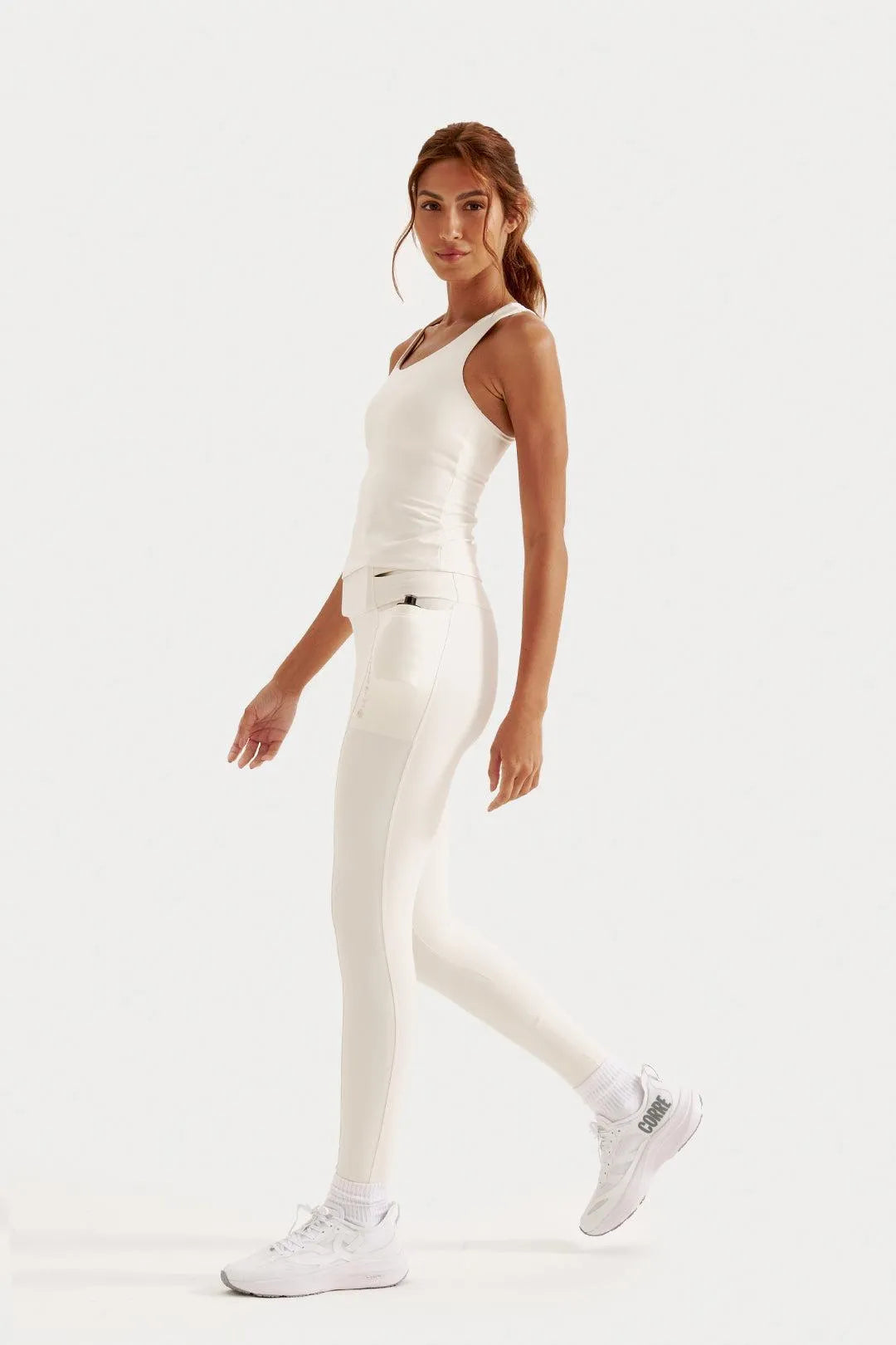 Calça de Compressão com Multibolsos Simple Off White