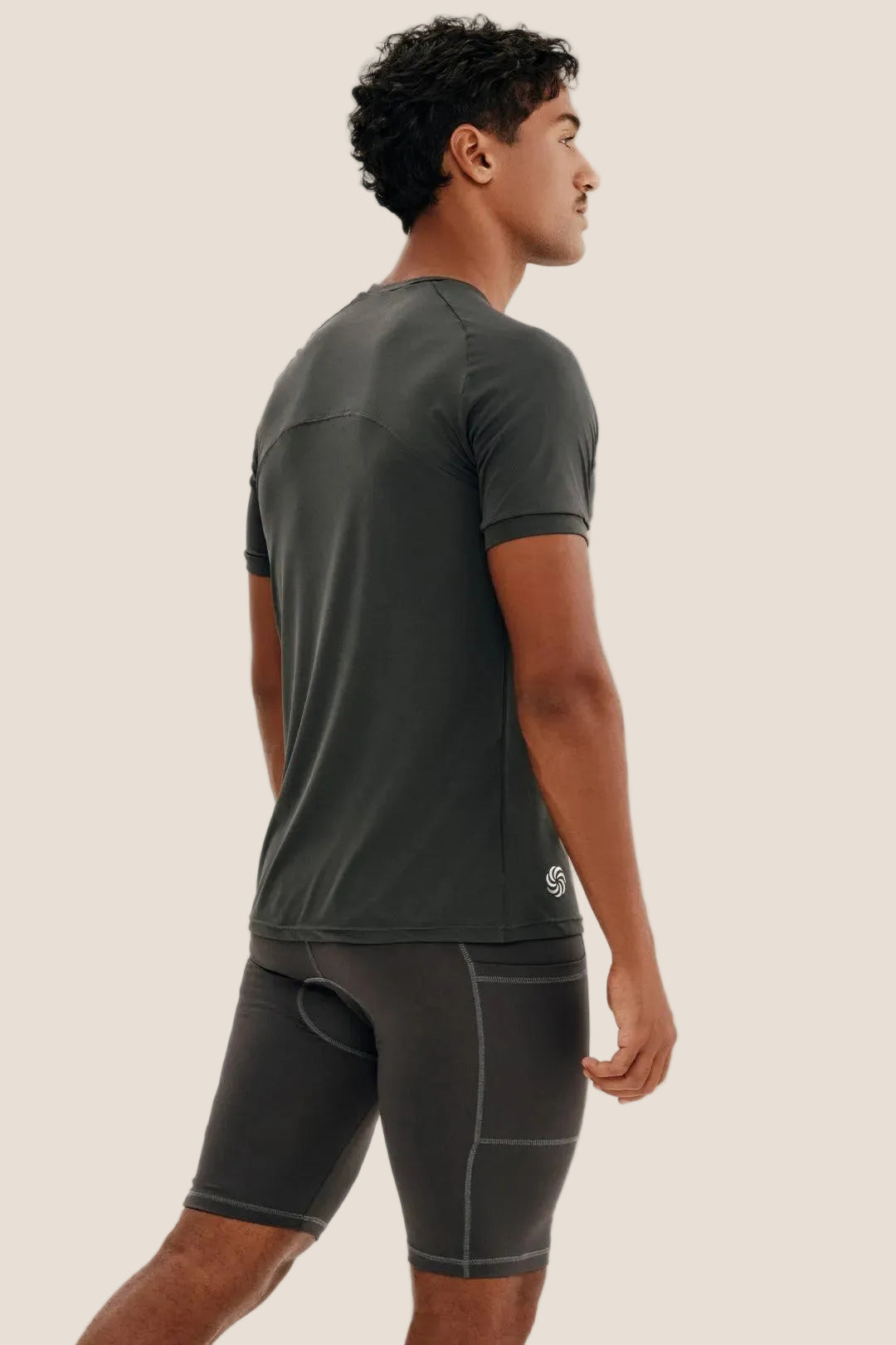 Bermuda de compressão com Multibolsos Masculina Grafite