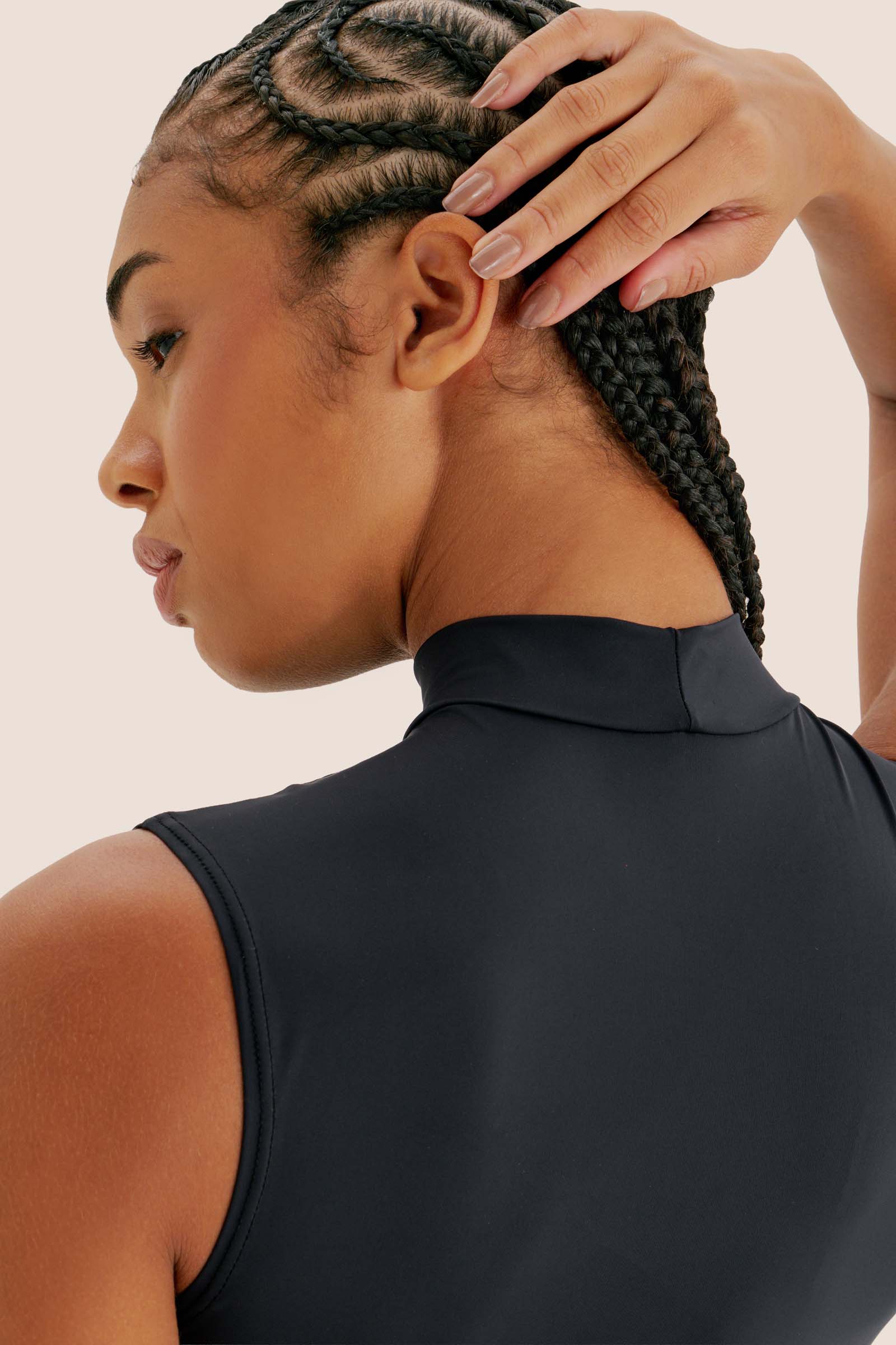 CROPPED GOLINHA PRETO