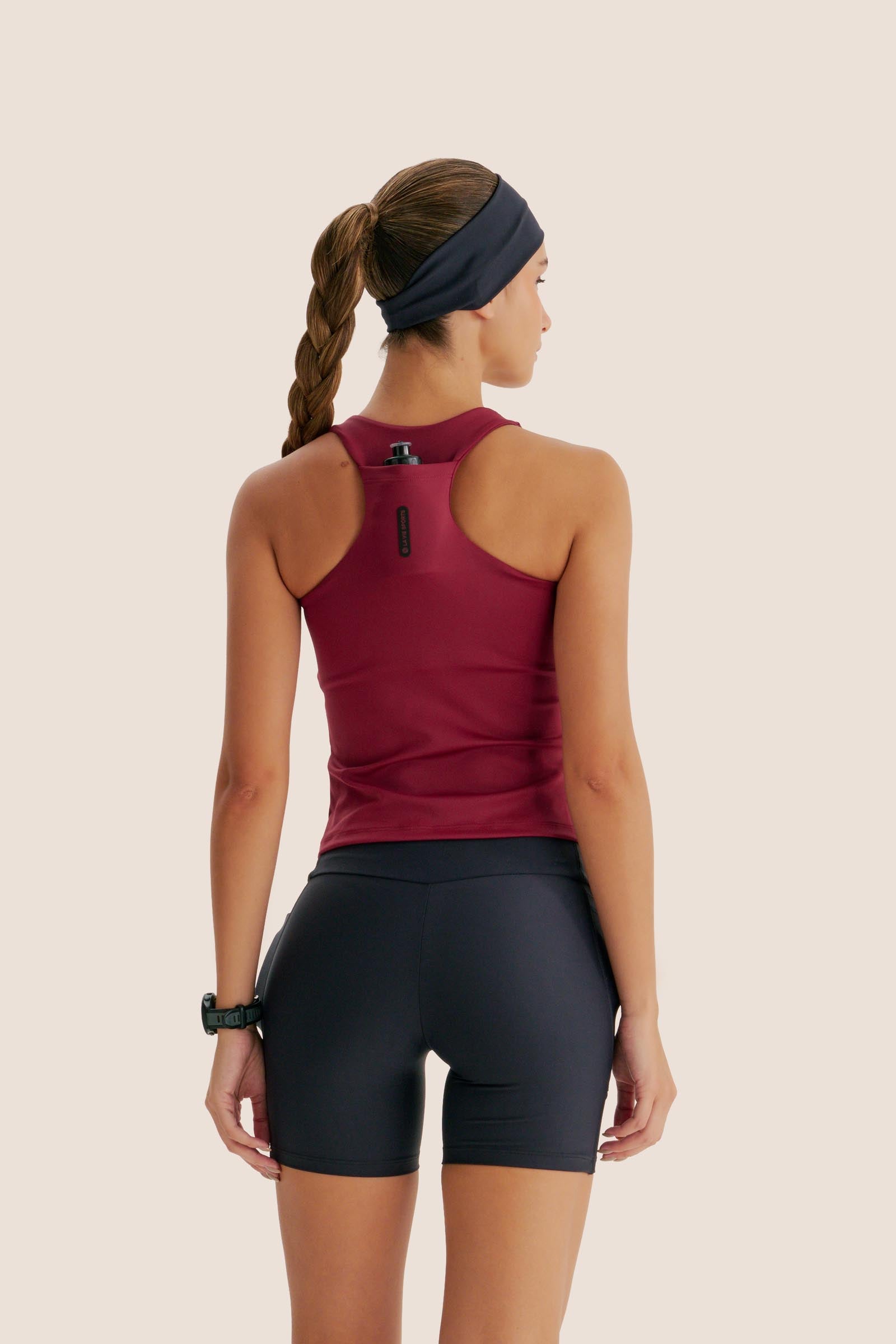 CAMISETA DE COMPRESSÃO COM SUPER BOLSO FlexSkin™ BETERRABA