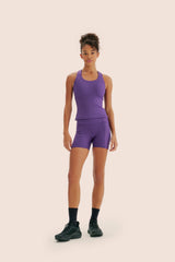 Look: Camiseta + Short curto multibolsos FlexSkin™ açaí