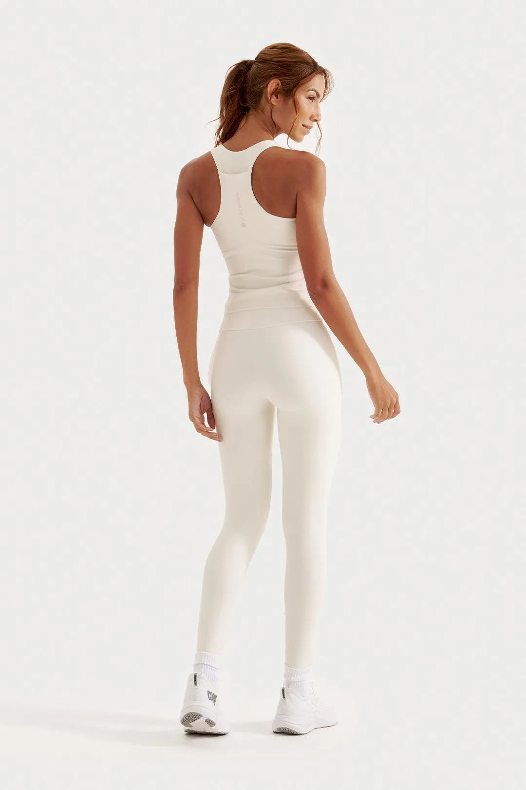 Camiseta de compressão com Super Bolso Simple Off White