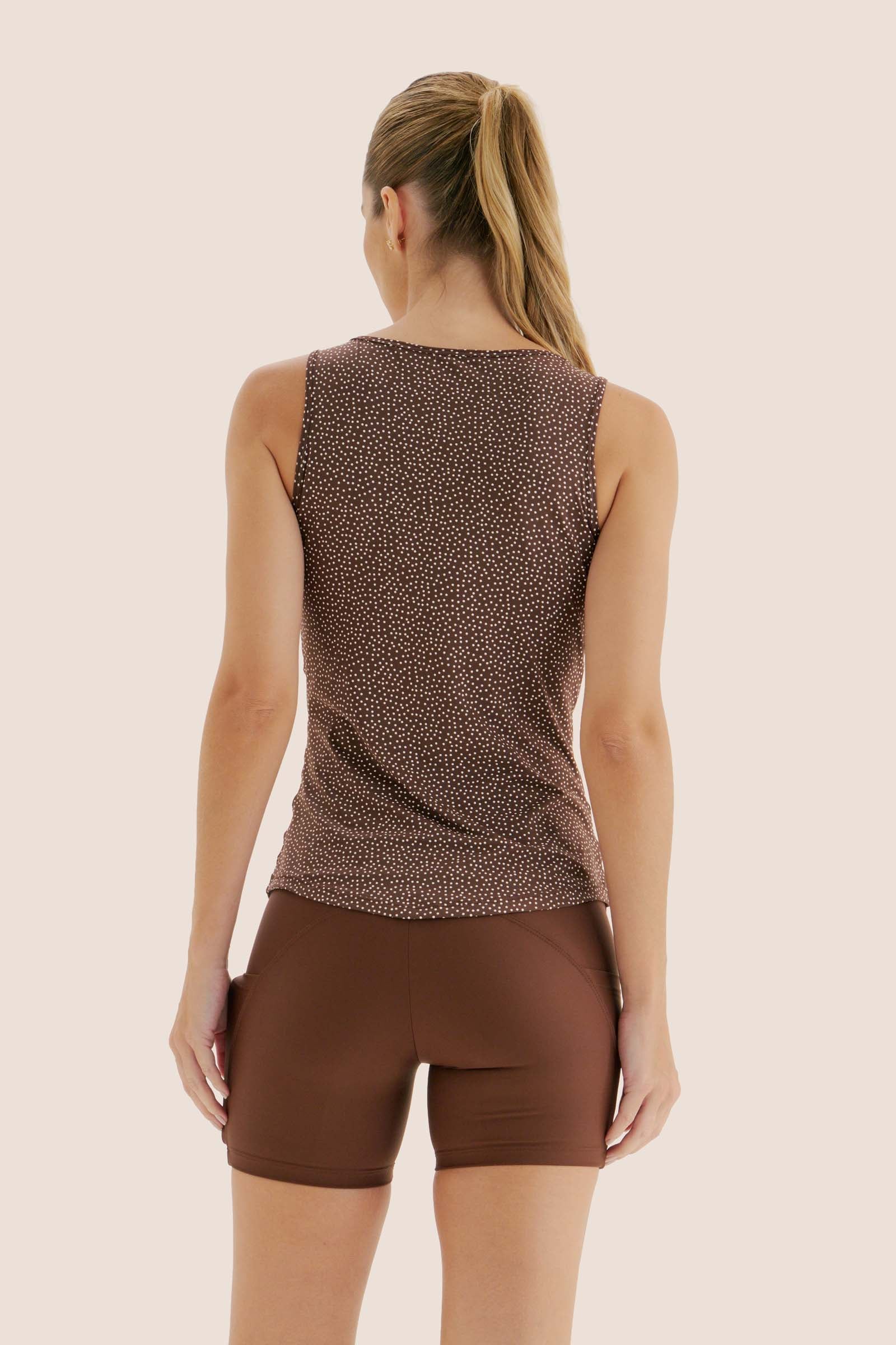 SHORT DE COMPRESSÃO COM 3 BOLSOS CLÁSSICO TOTAL EMANA CAFÉ