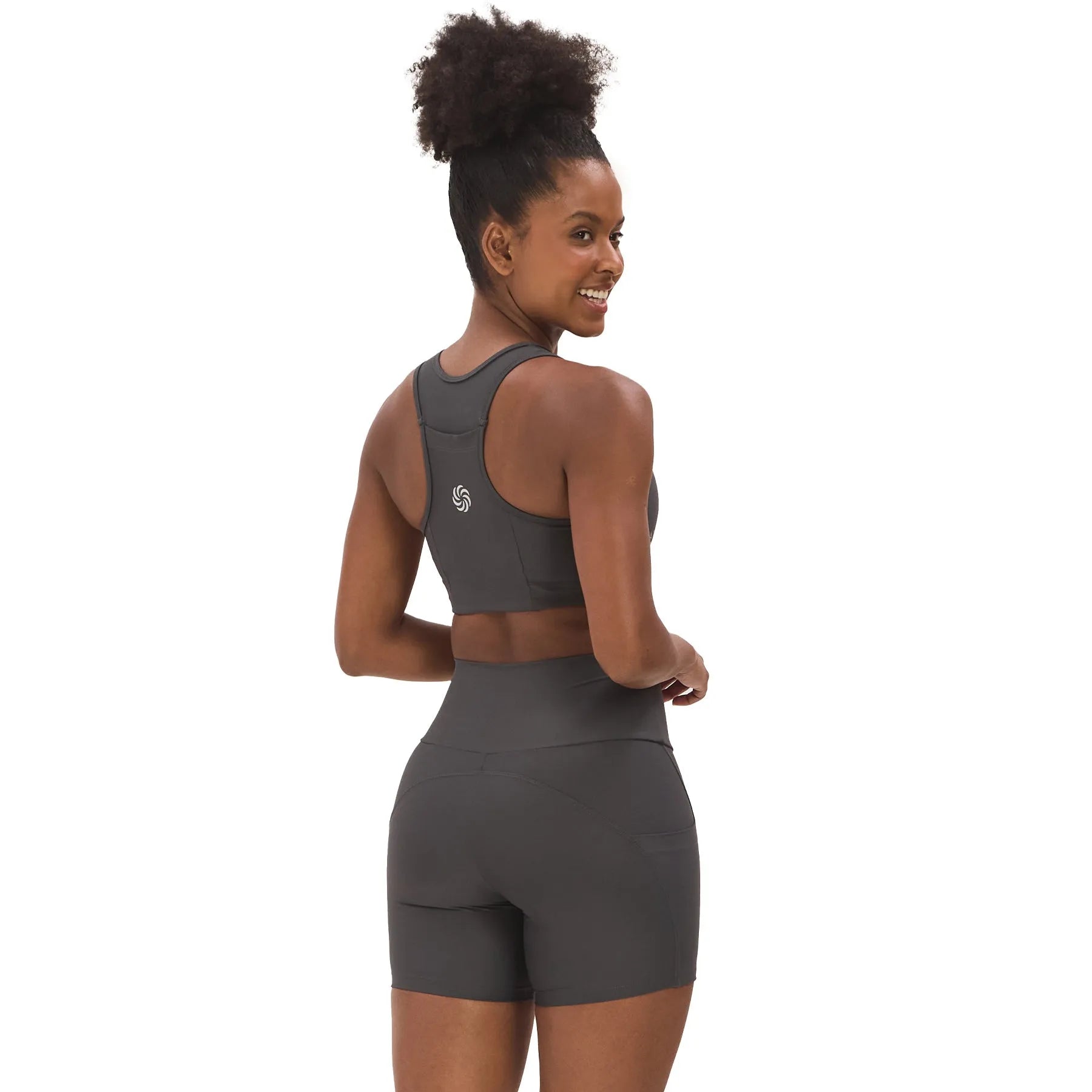 Short de Compressão com Bolsos Clássico Grafite