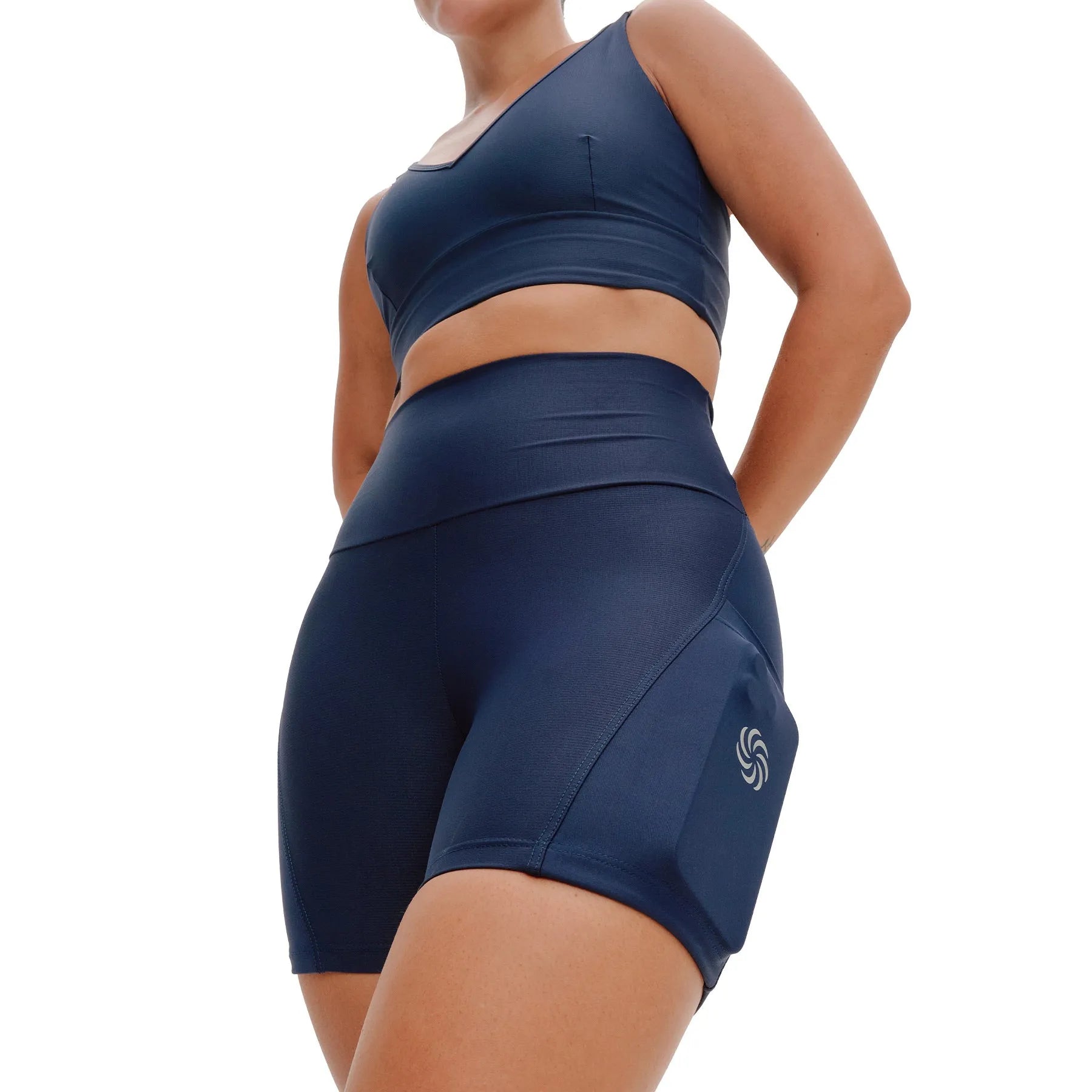 Short de Compressão com Bolsos Clássico Emana Marinho