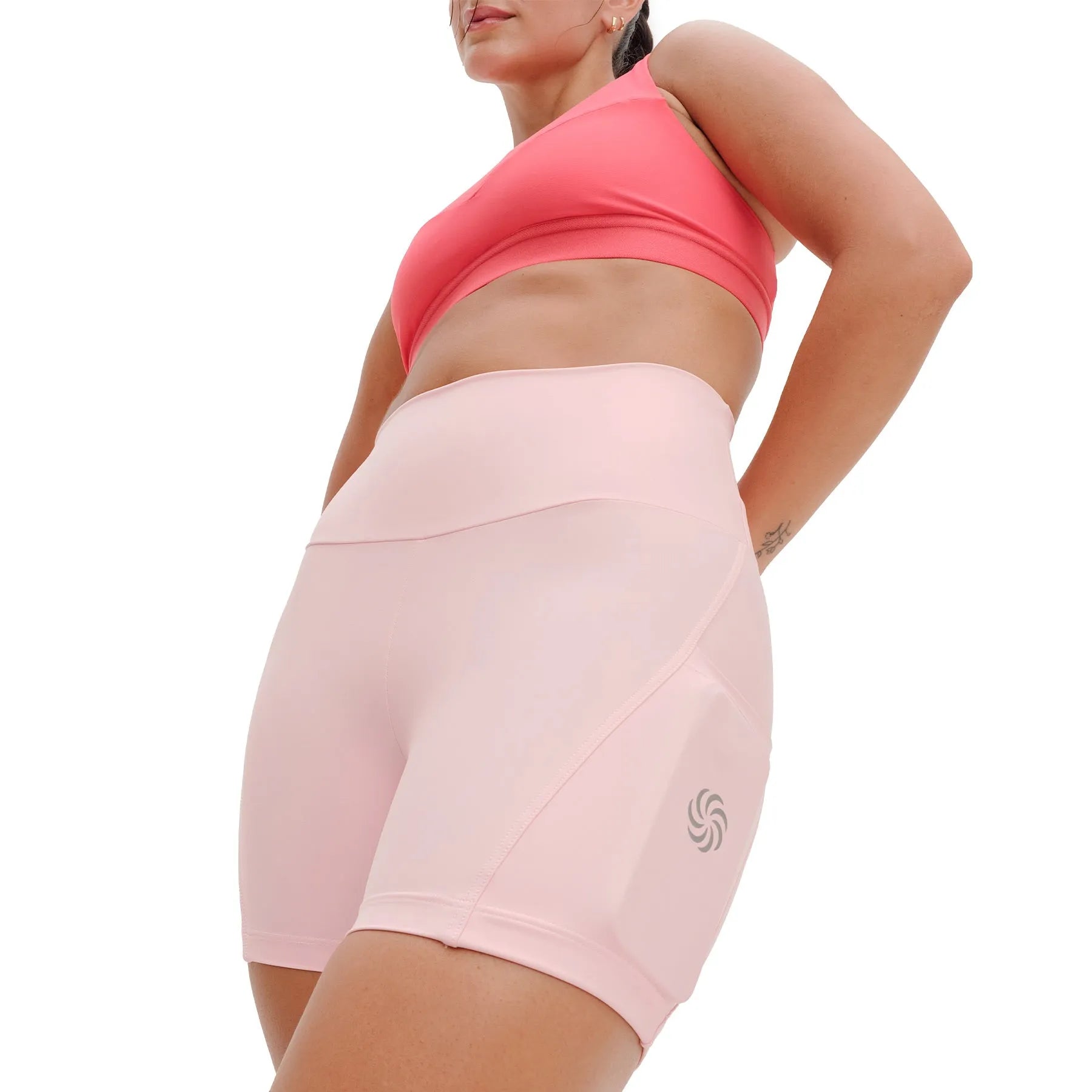 Short de Compressão com Bolsos Clássico Total Emana Pêssego