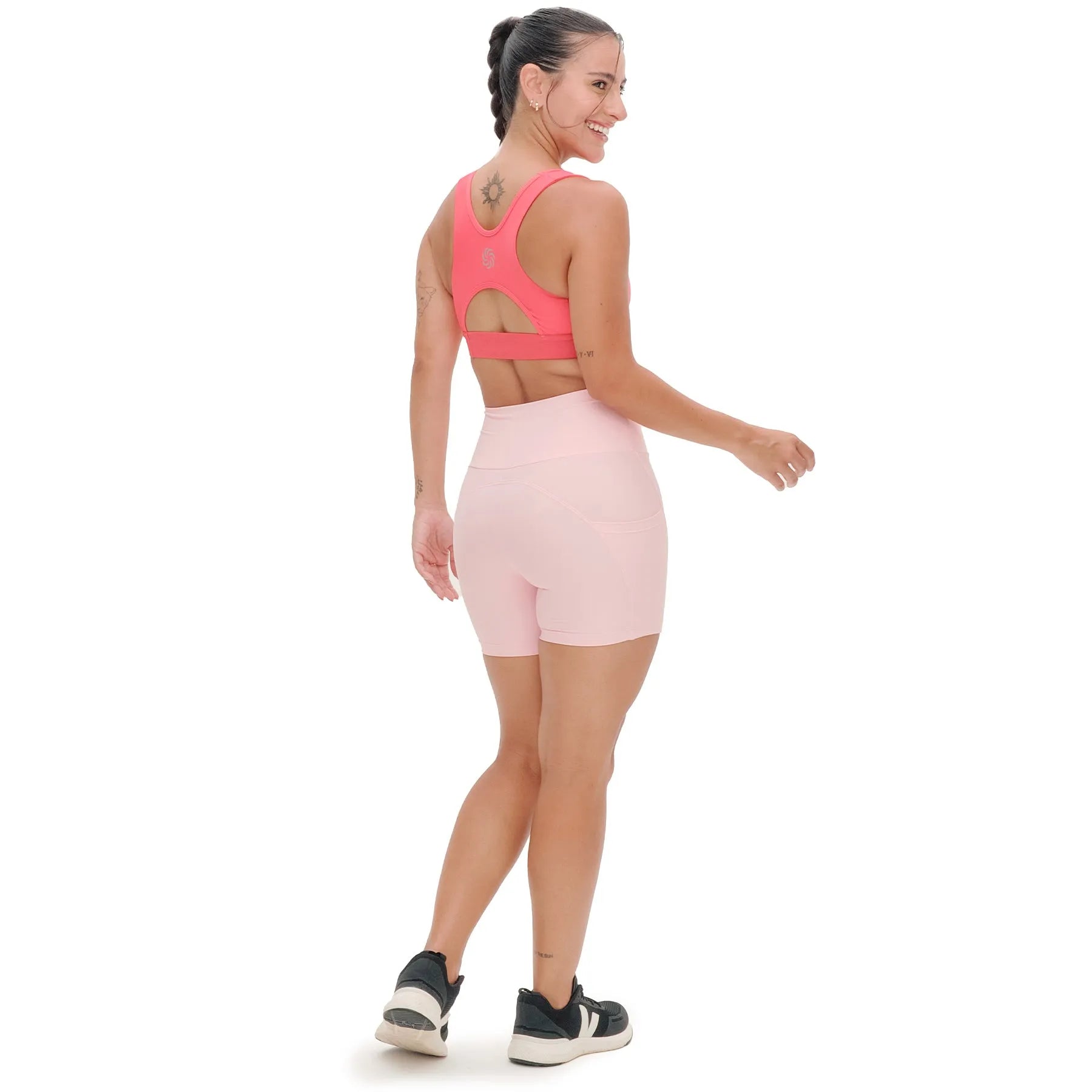 Short de Compressão com Bolsos Clássico Total Emana Pêssego