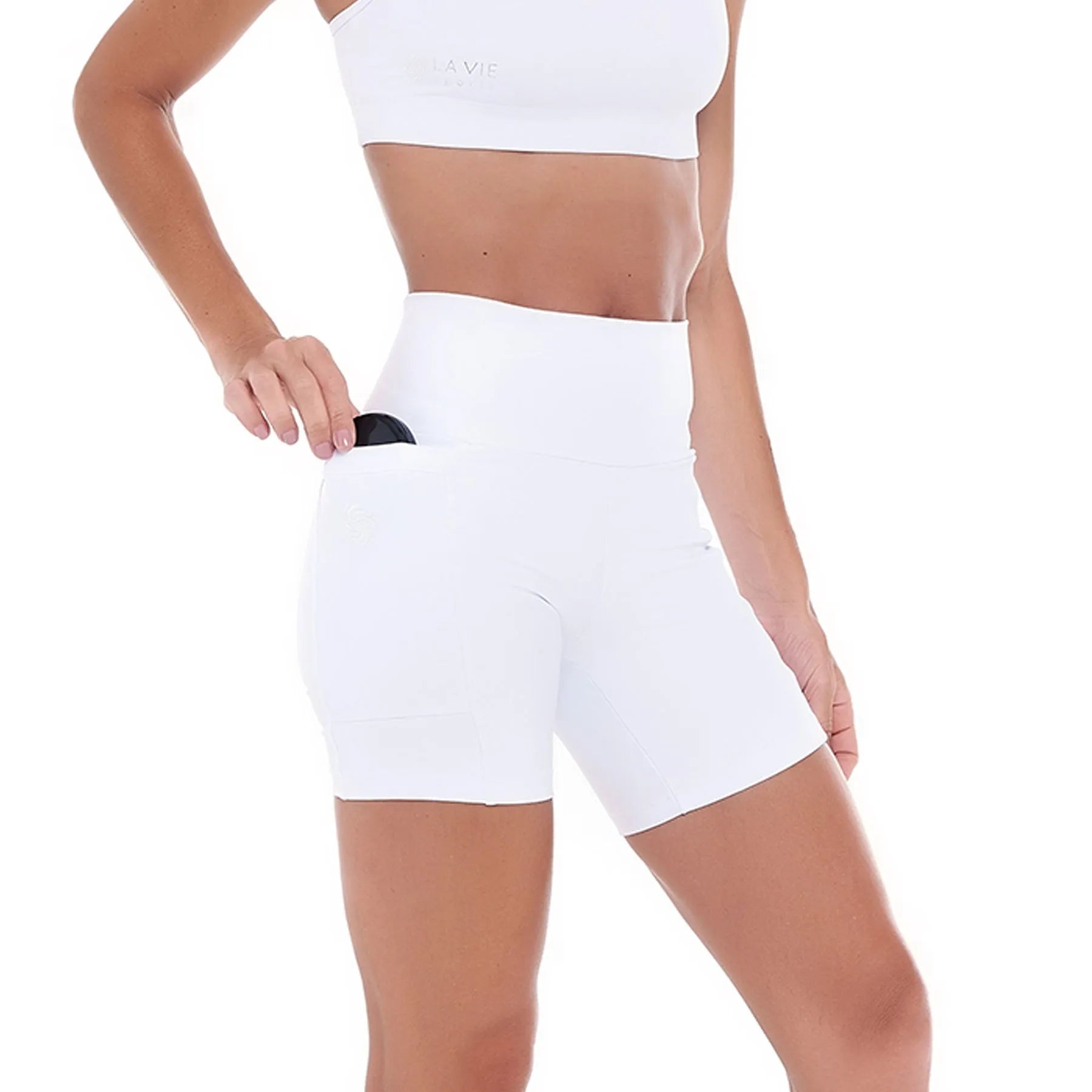 Short de Compressão com Bolsos Recortes