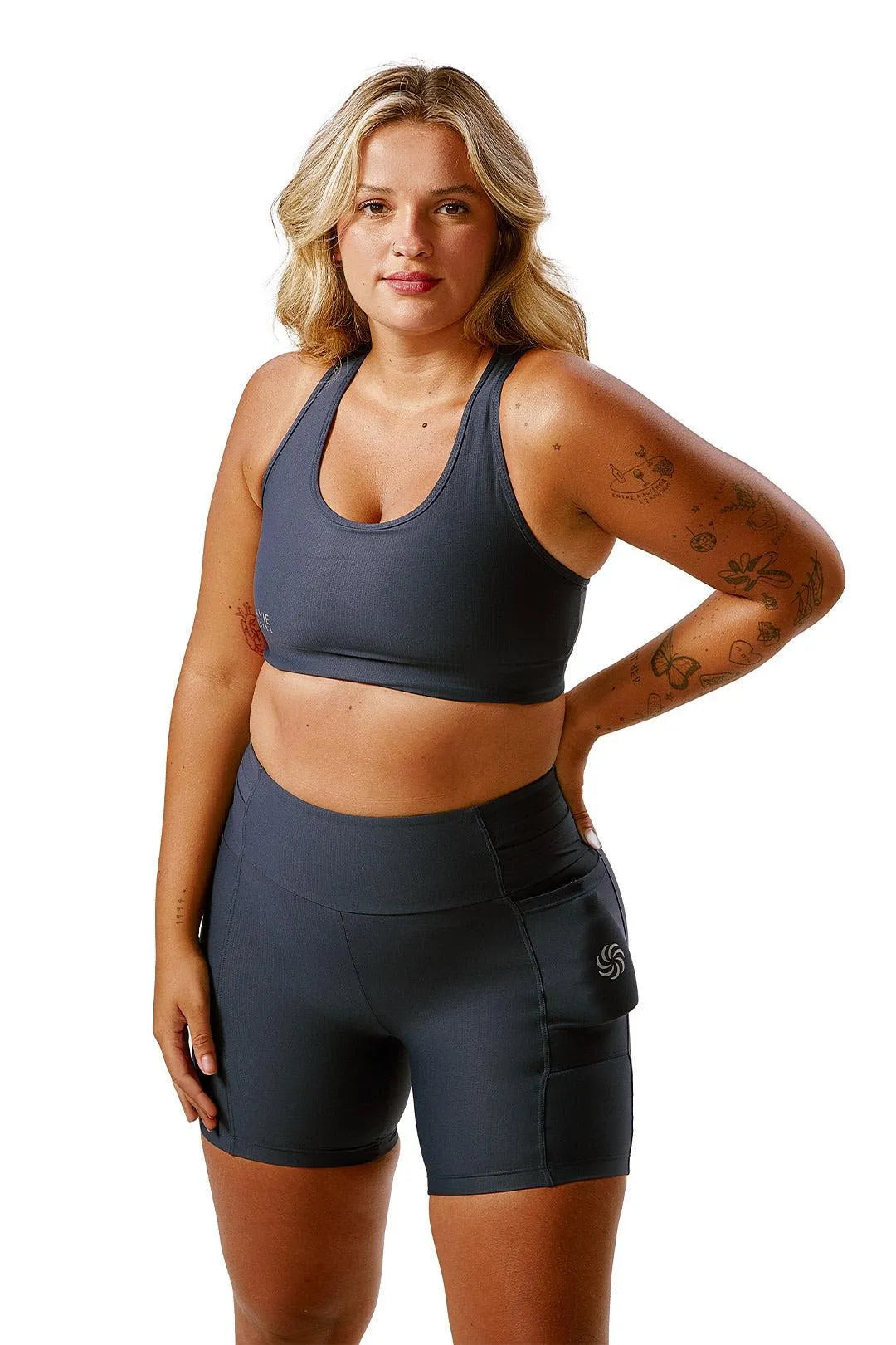 Short de Compressão com Multibolsos Marinho