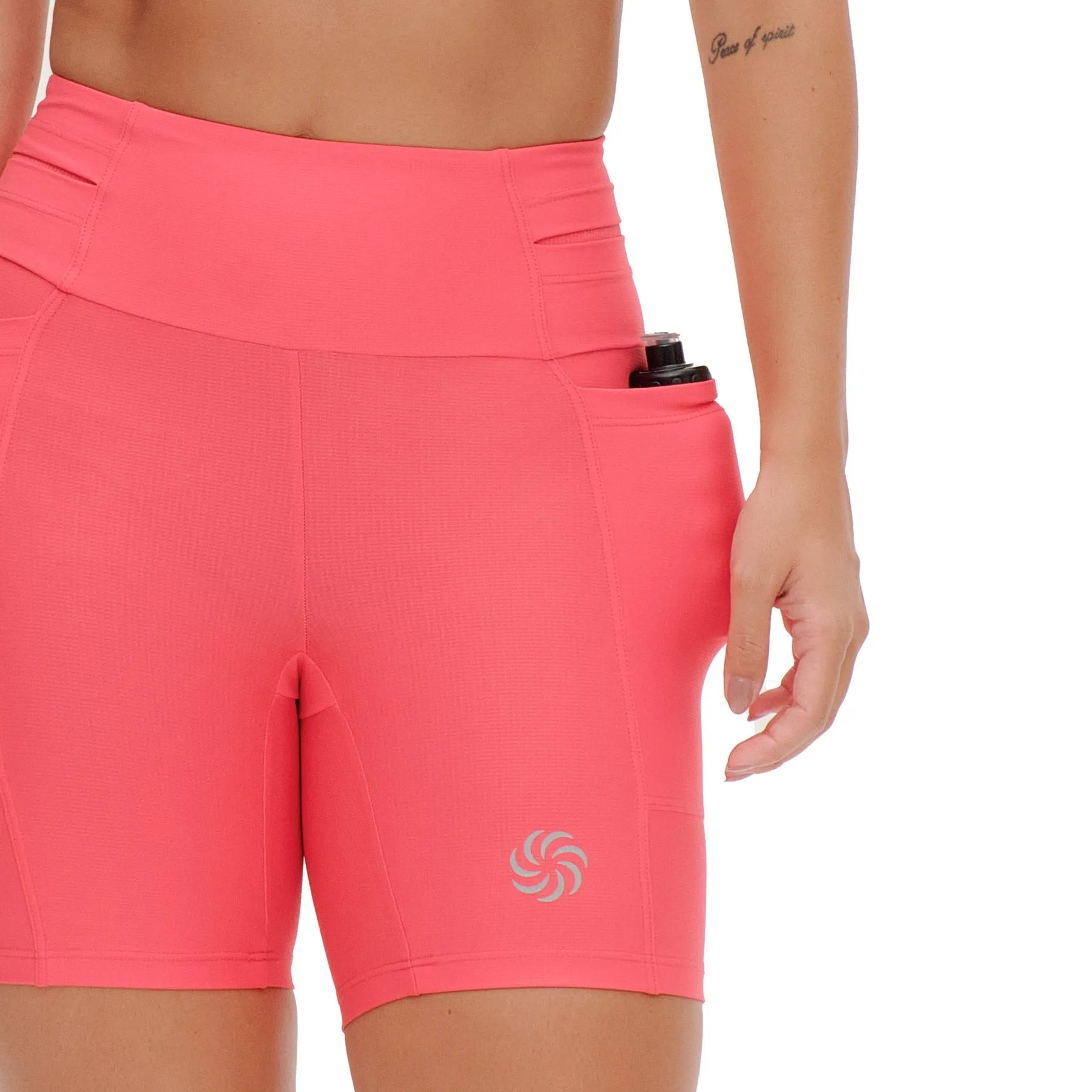 Short de Compressão com Multibolsos Goiaba