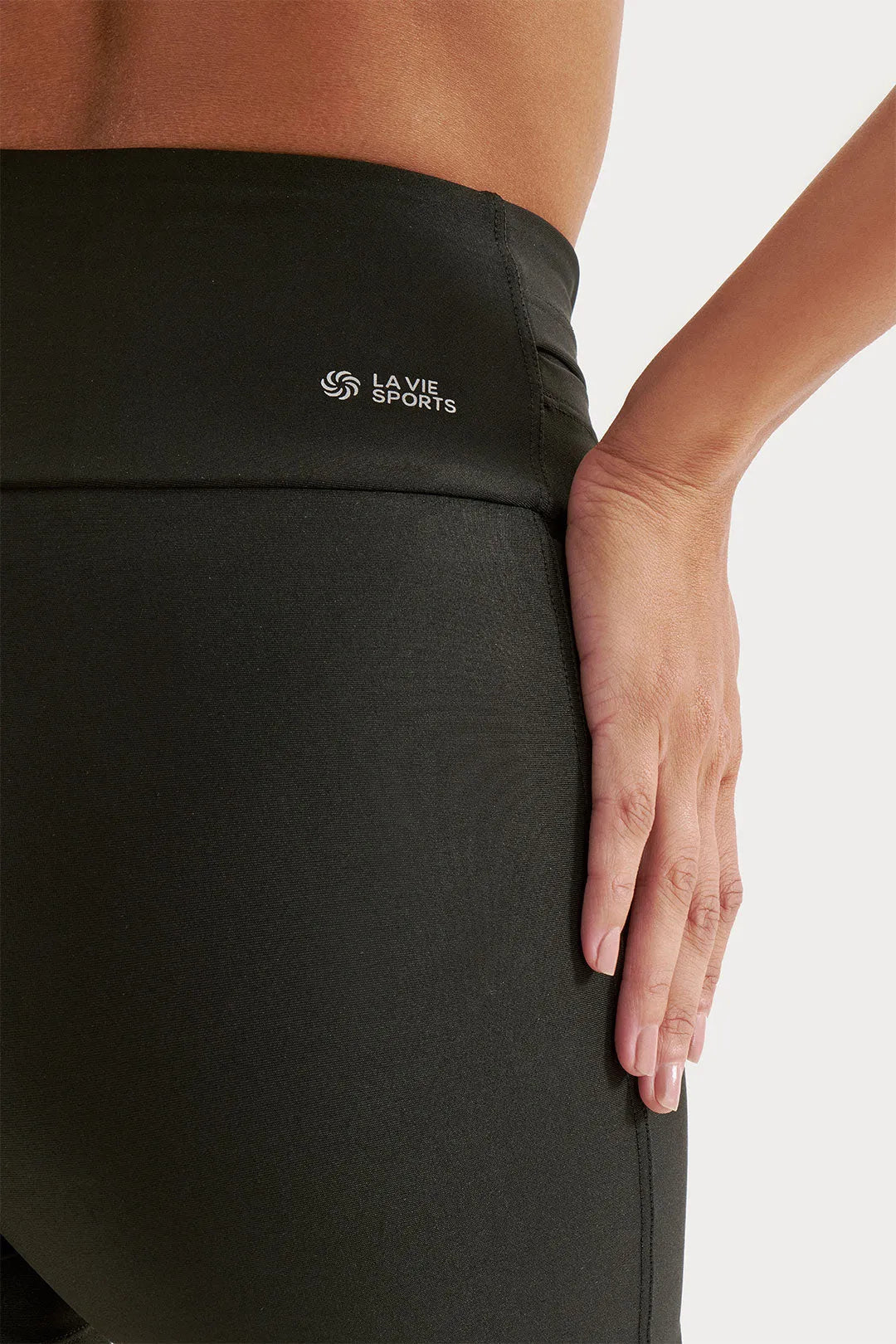 Short de Compressão com Multibolsos Livre AloeSkin Preto