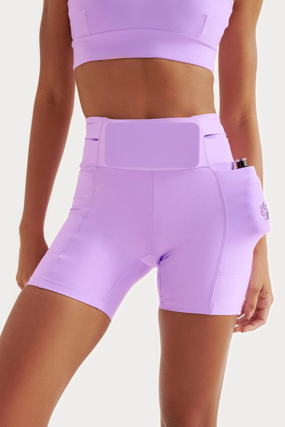 Short de Compressão com Multibolsos Total Emana Lavanda