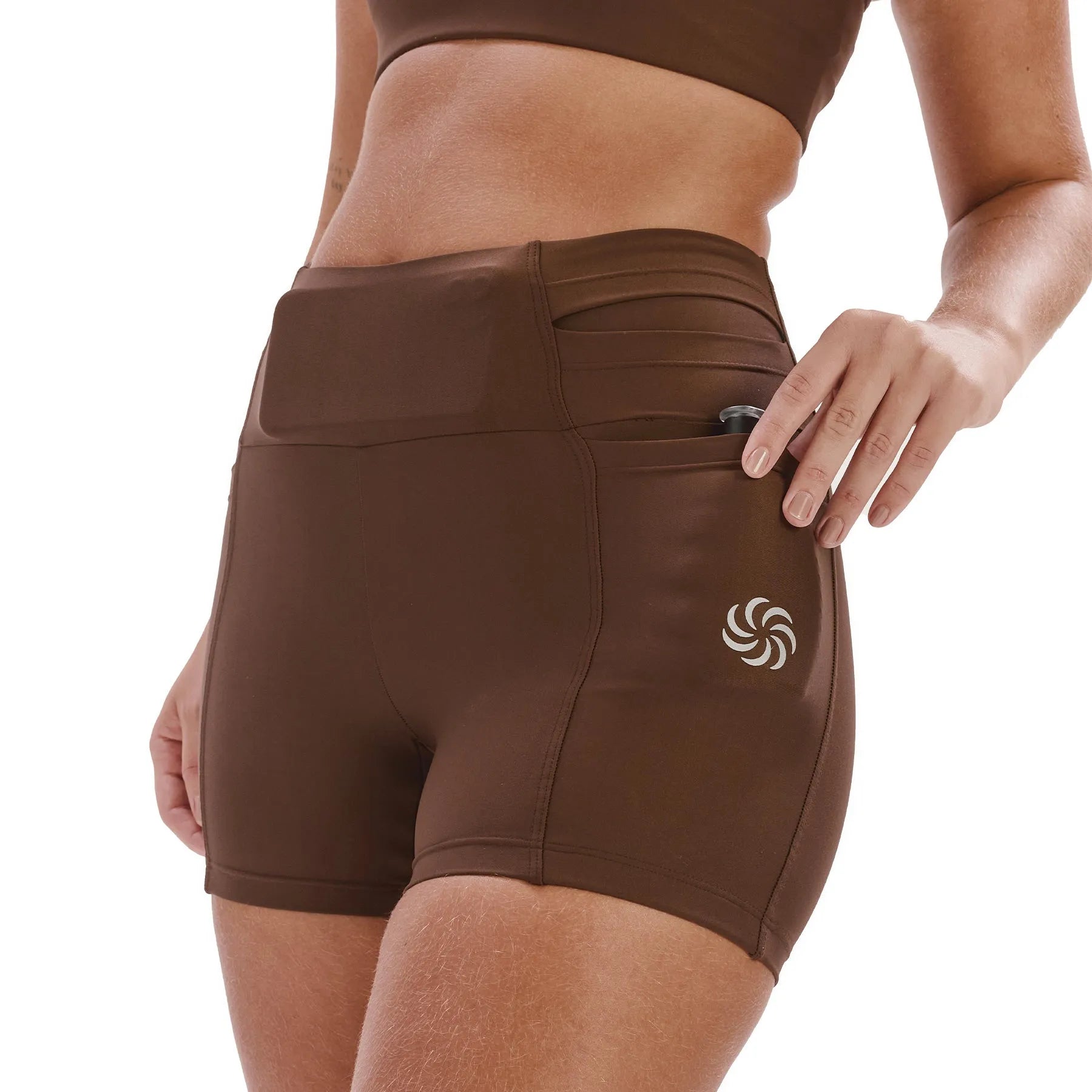 Short de Compressão Curto com Multibolsos Total Emana