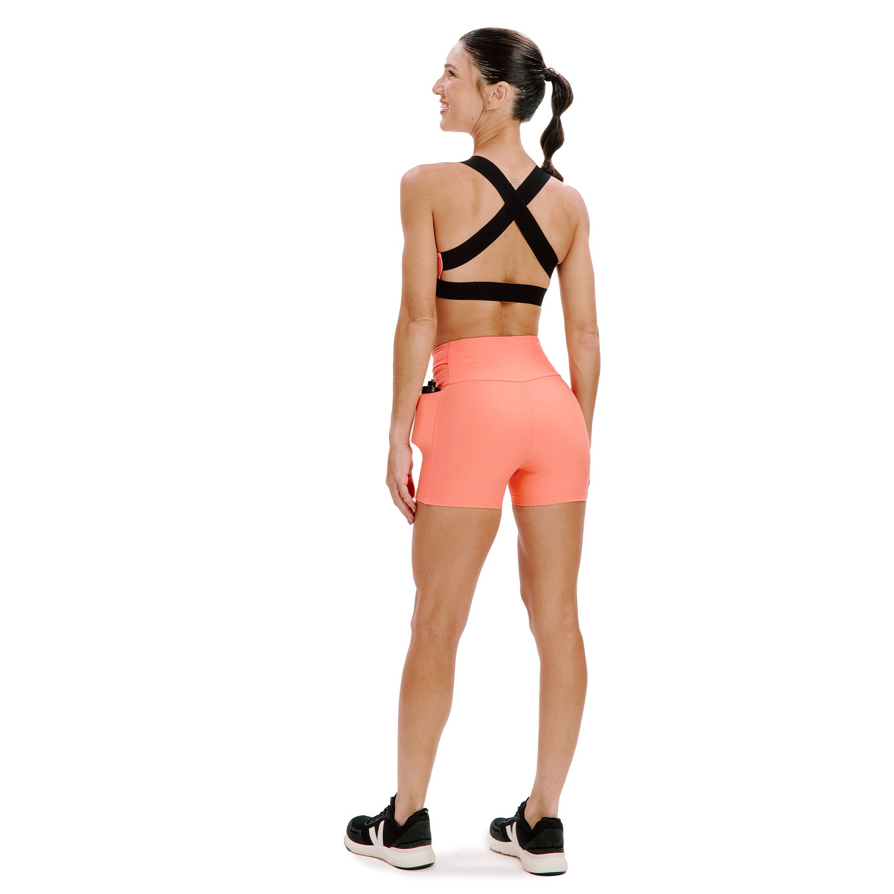 Short de Compressão Curto com Multibolsos Total Emana Coral