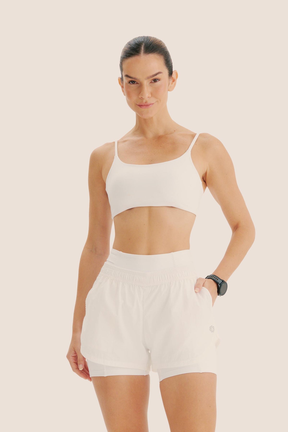 SHORT LEVE OFF WHITE