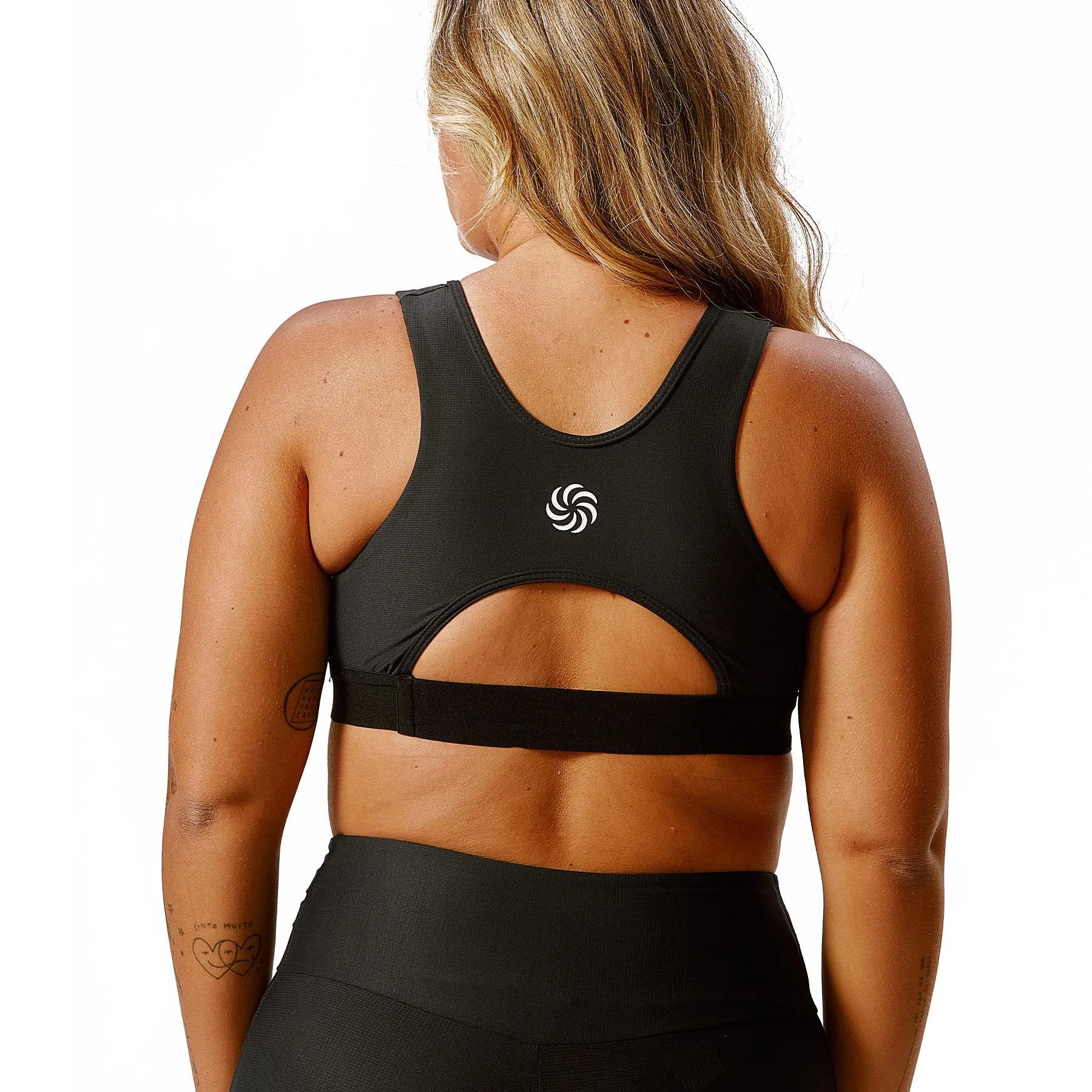 Top de Compressão com Bolso Recortes Preto