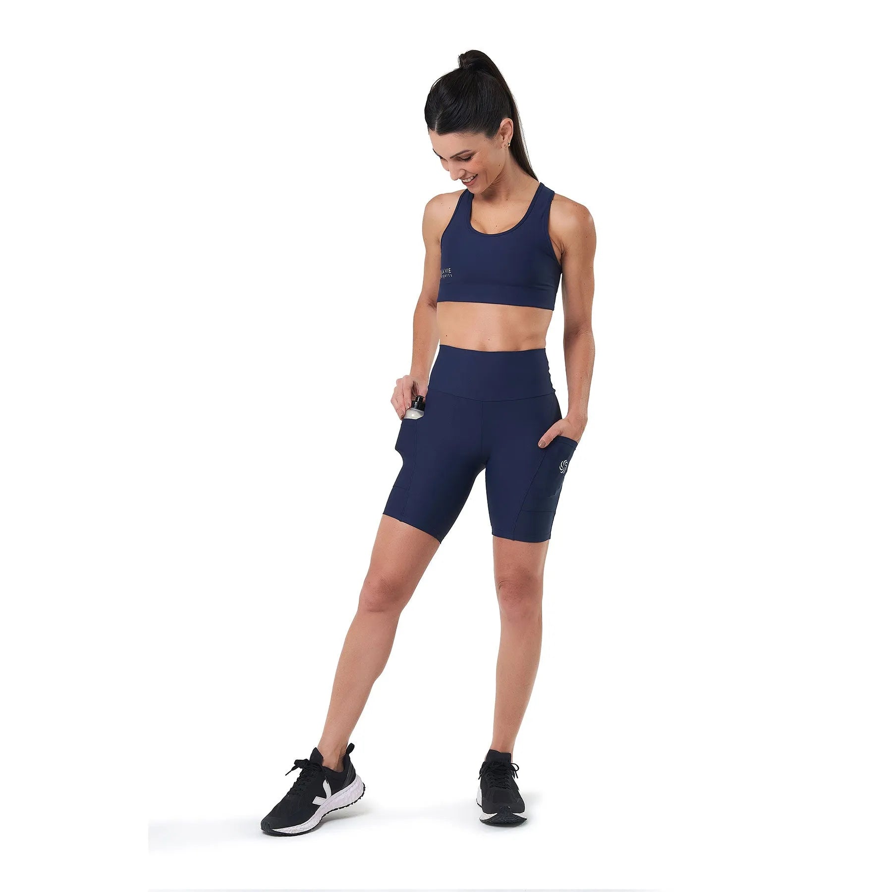 Bermuda de Compressão com Bolsos Clássica Emana Marinho