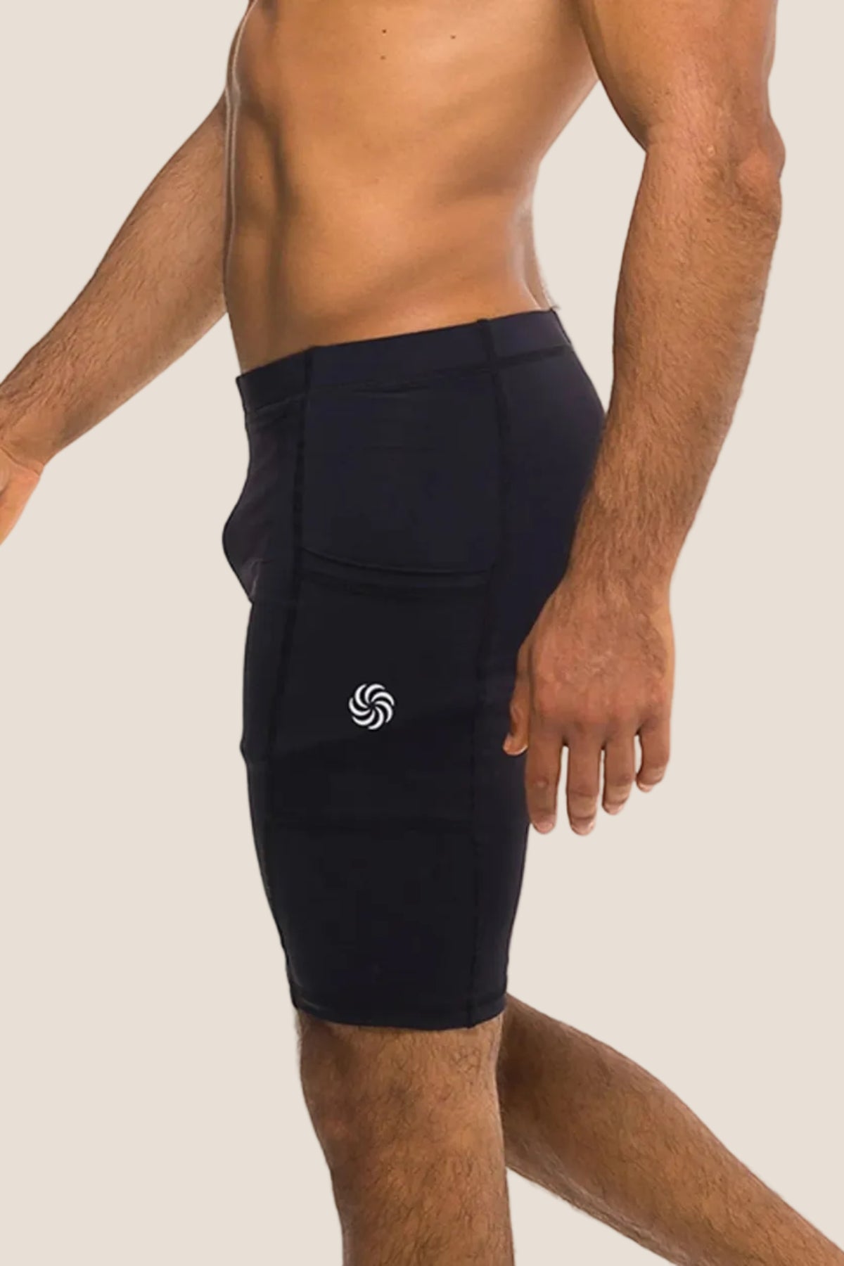 Bermuda de Compressão com Bolsos Masculina