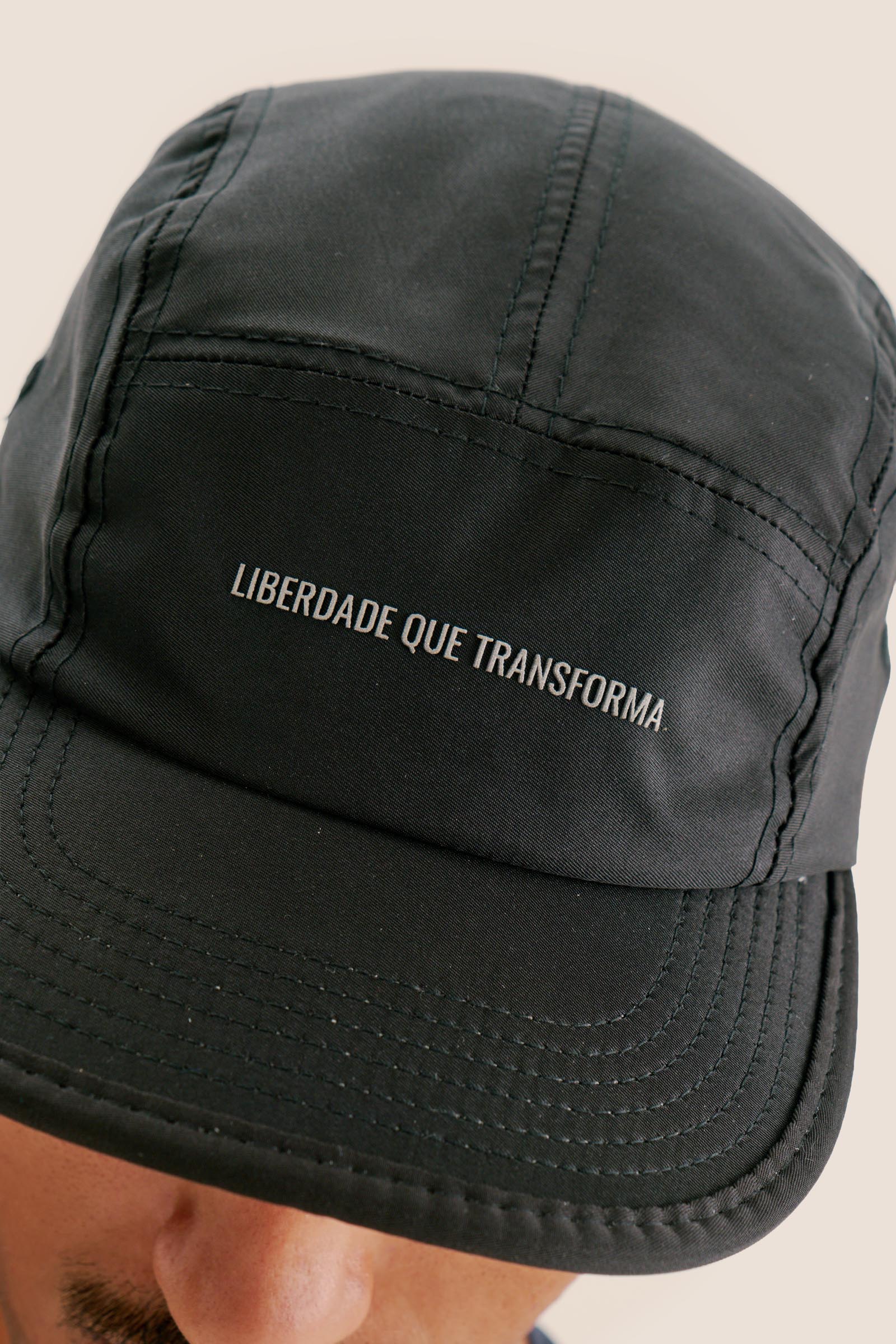 BONÉ 5 PANEL LEVINHO PRETO REFLEX