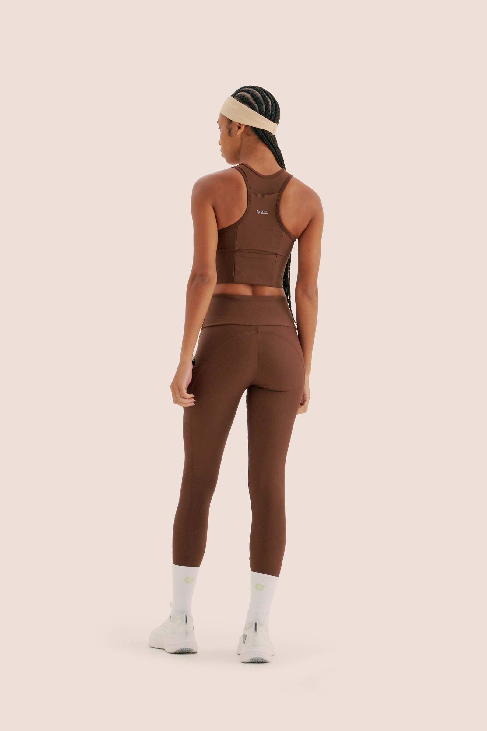 CALÇA DE COMPRESSÃO COM 3 BOLSOS CLÁSSICA TOTAL EMANA CAFÉ