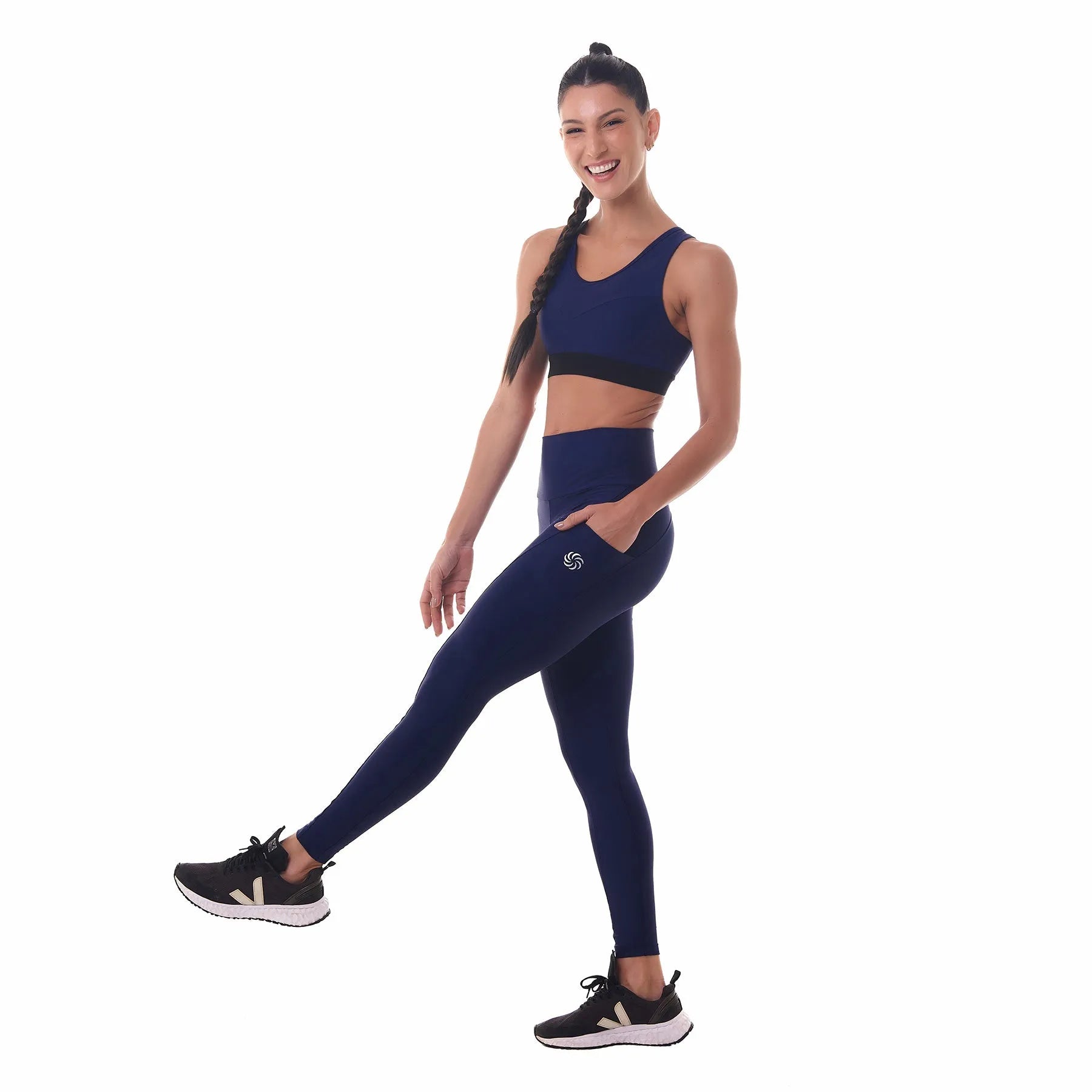 Calça de Compressão com Bolsos Clássica Emana Marinho