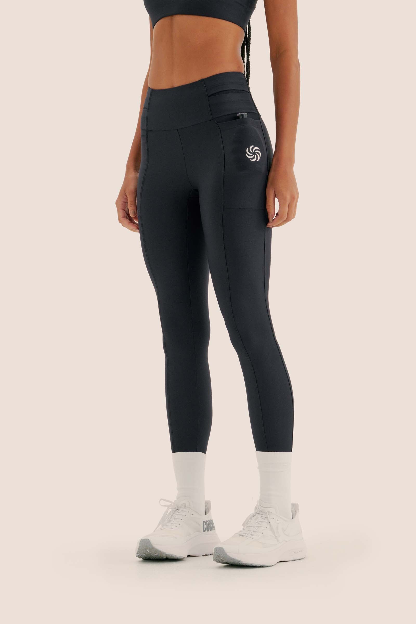 Calça de Compressão com Multibolsos Preto