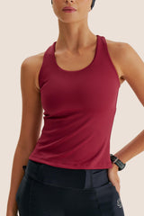 CAMISETA DE COMPRESSÃO COM SUPER BOLSO FlexSkin™ BETERRABA
