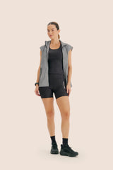 Look: Colete refletivo + Camiseta super bolso + short multibolsos FlexSkin™ preto