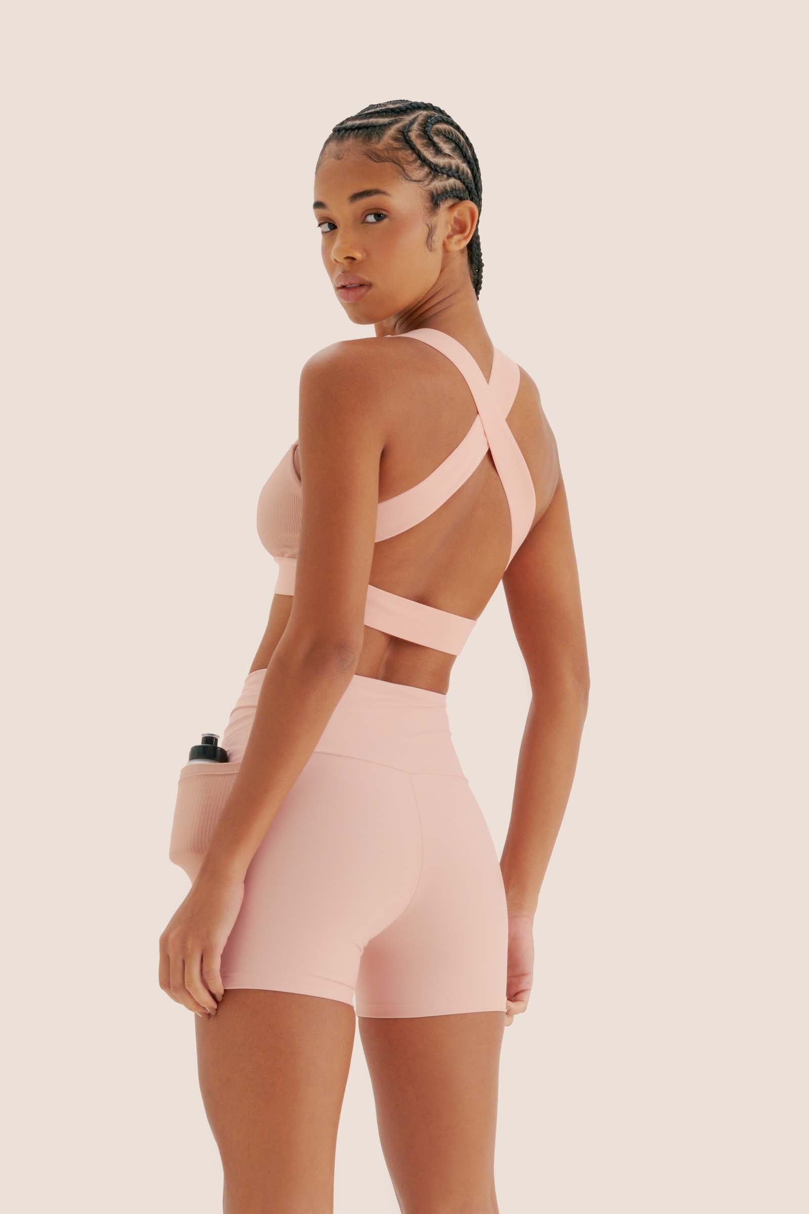 SHORT DE COMPRESSÃO COM MULTIBOLSOS CURTO ROSE