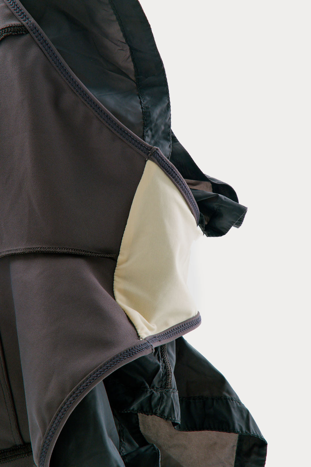 Short 3 Bolsos Soltinho Sette Cinza