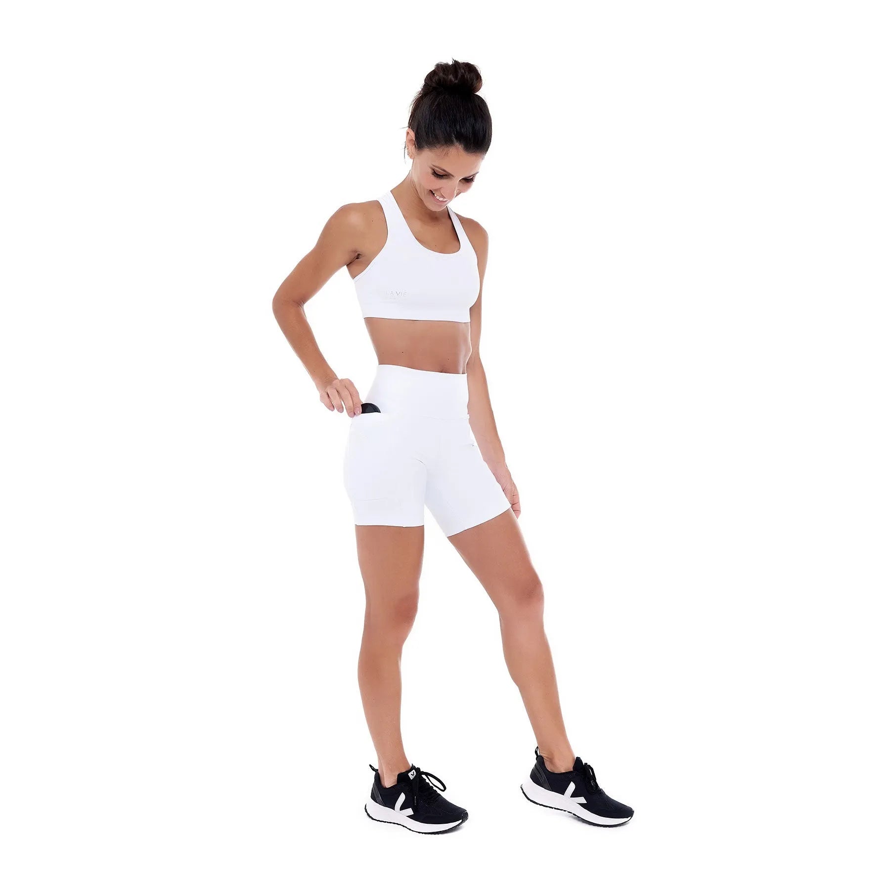 Short de Compressão com Bolsos Recortes Emana Branco