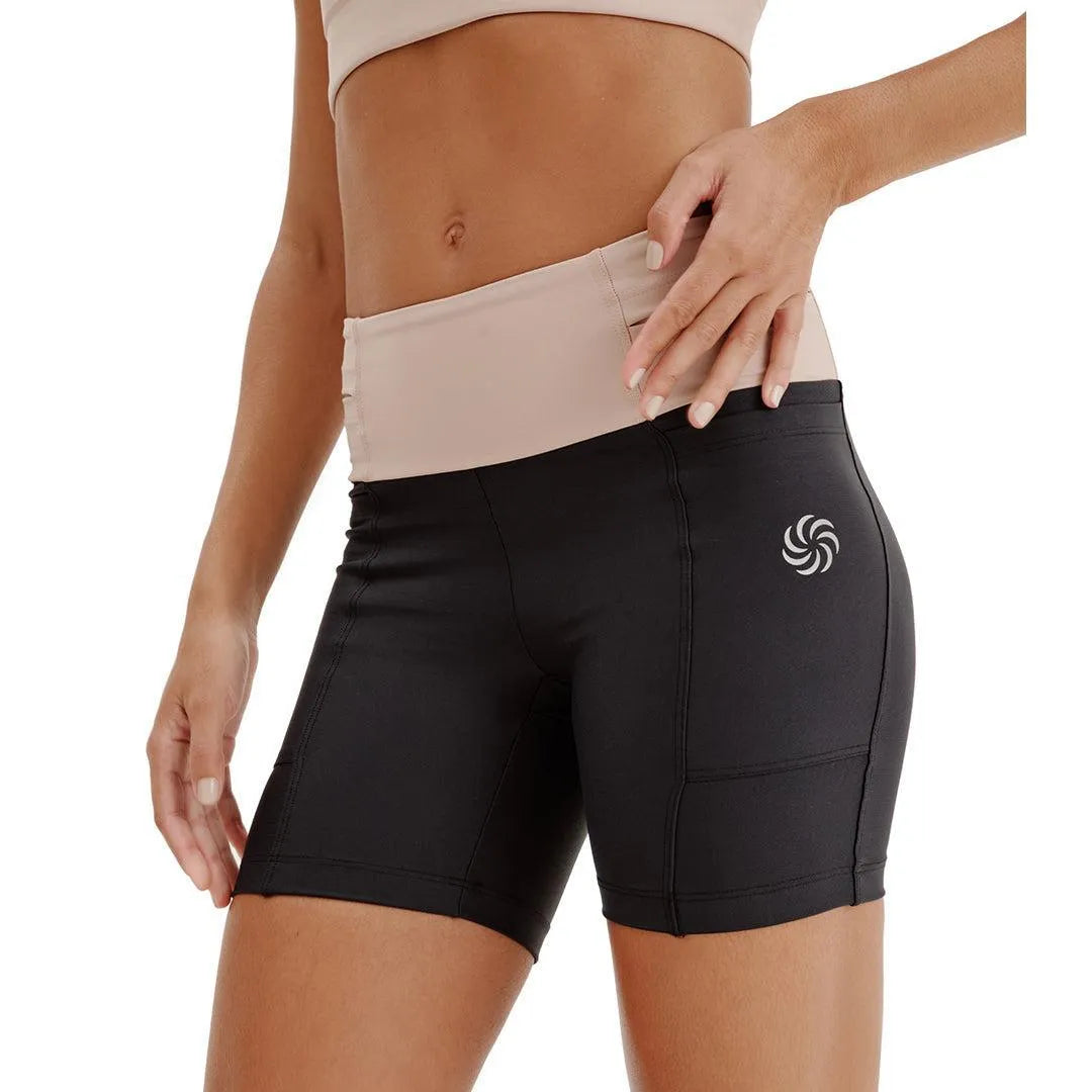 Short de Compressão com Multibolsos Total Emana