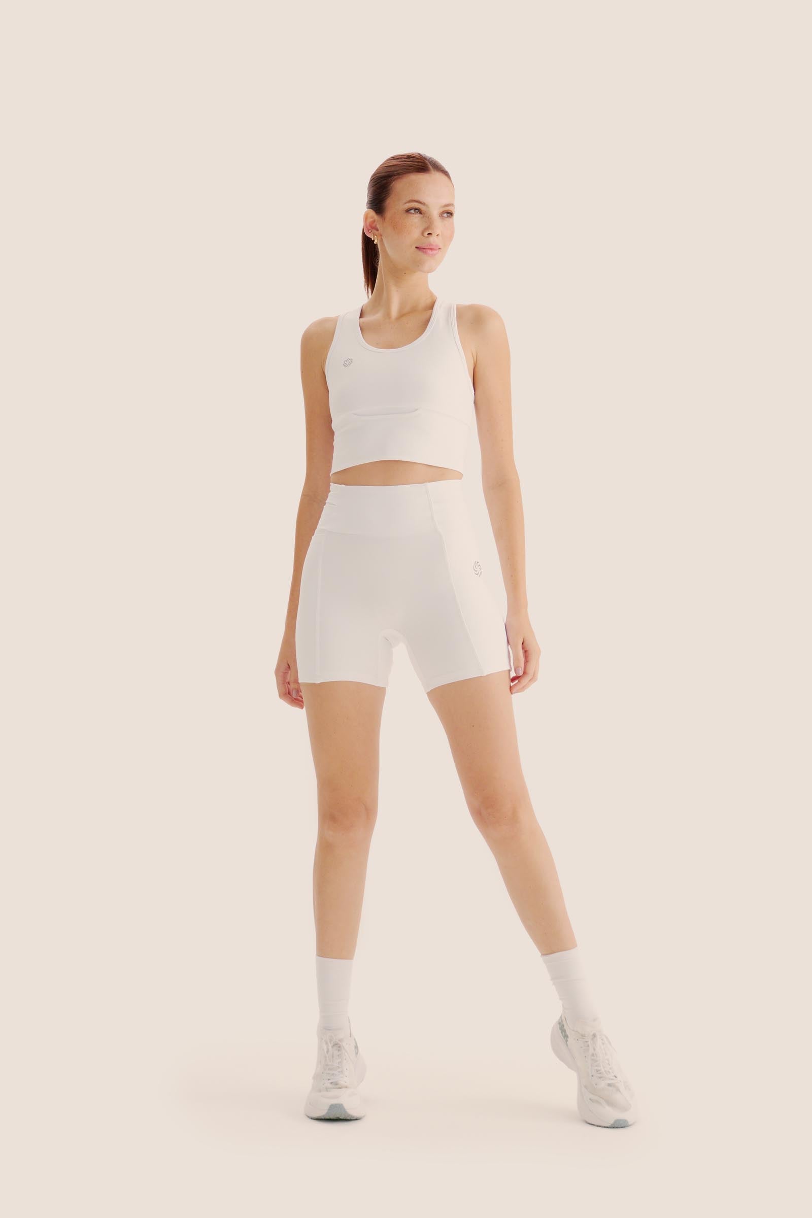 SHORT DE COMPRESSÃO COM MULTIBOLSOS LIVRE AloeSkin™ BRANCO