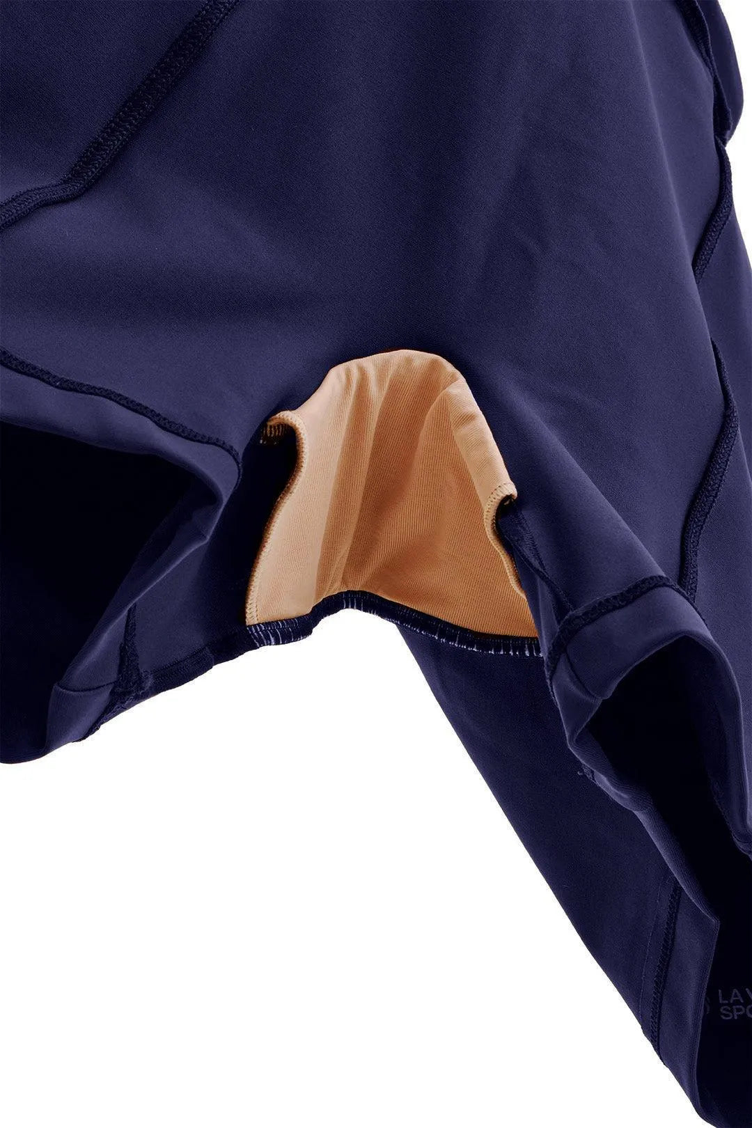 Short de compressão com Multibolsos Livre Total Emana Marinho