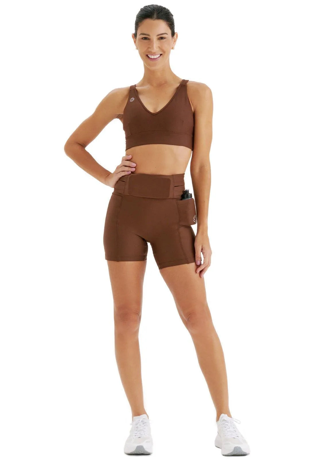 Short de compressão com Multibolsos Livre Total Emana Café