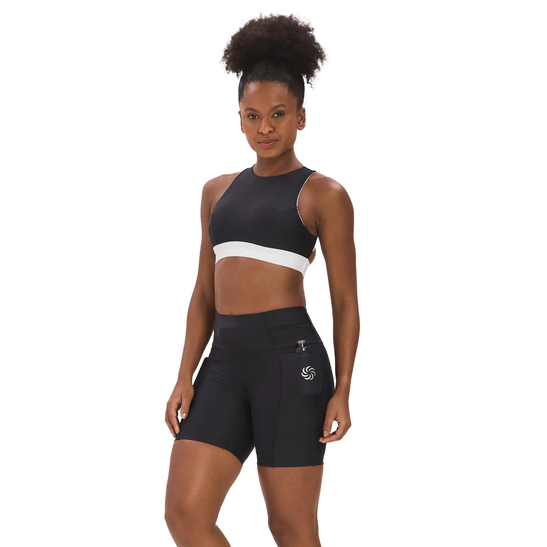 Short de Compressão com Multibolsos Preto