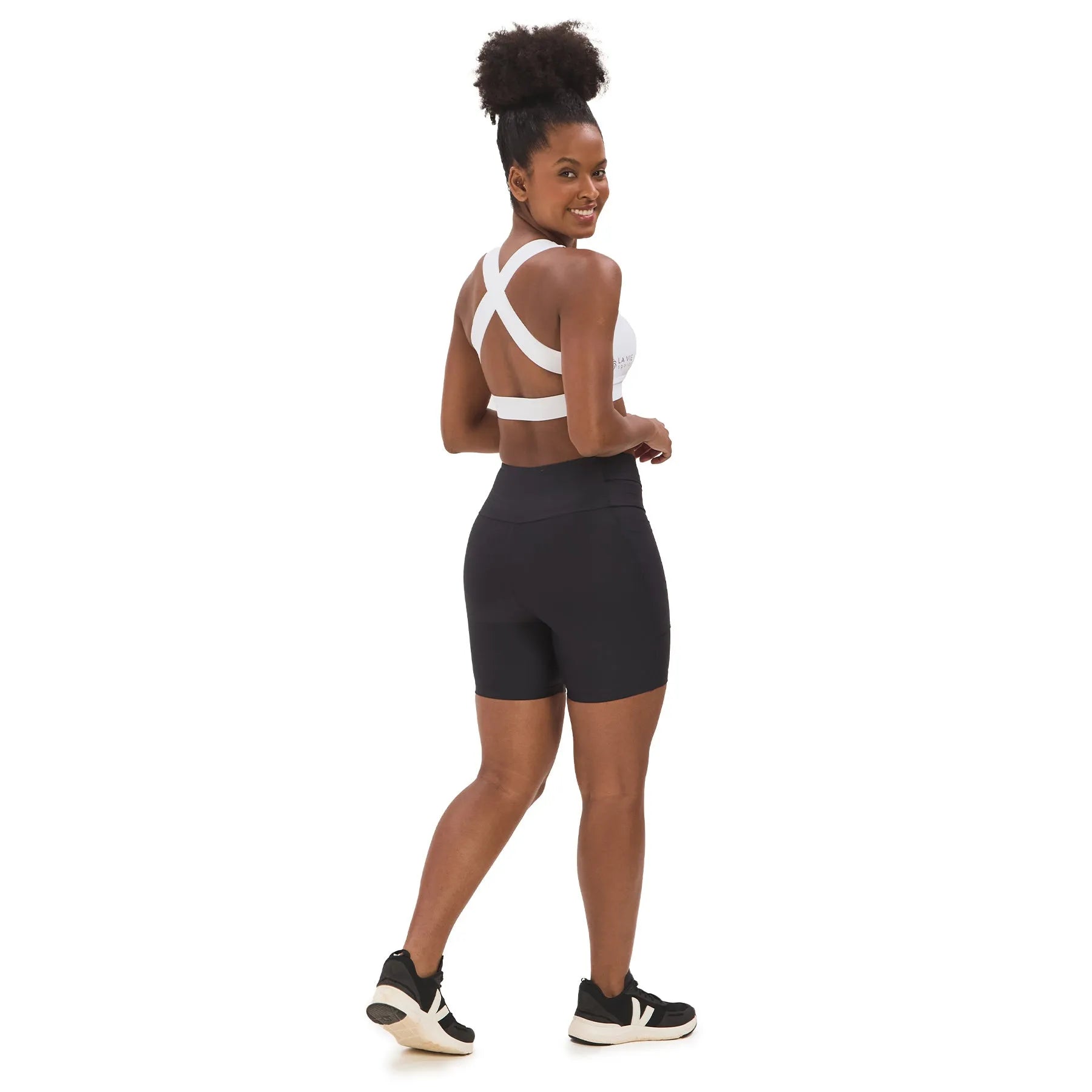 Short de Compressão com Multibolsos Preto