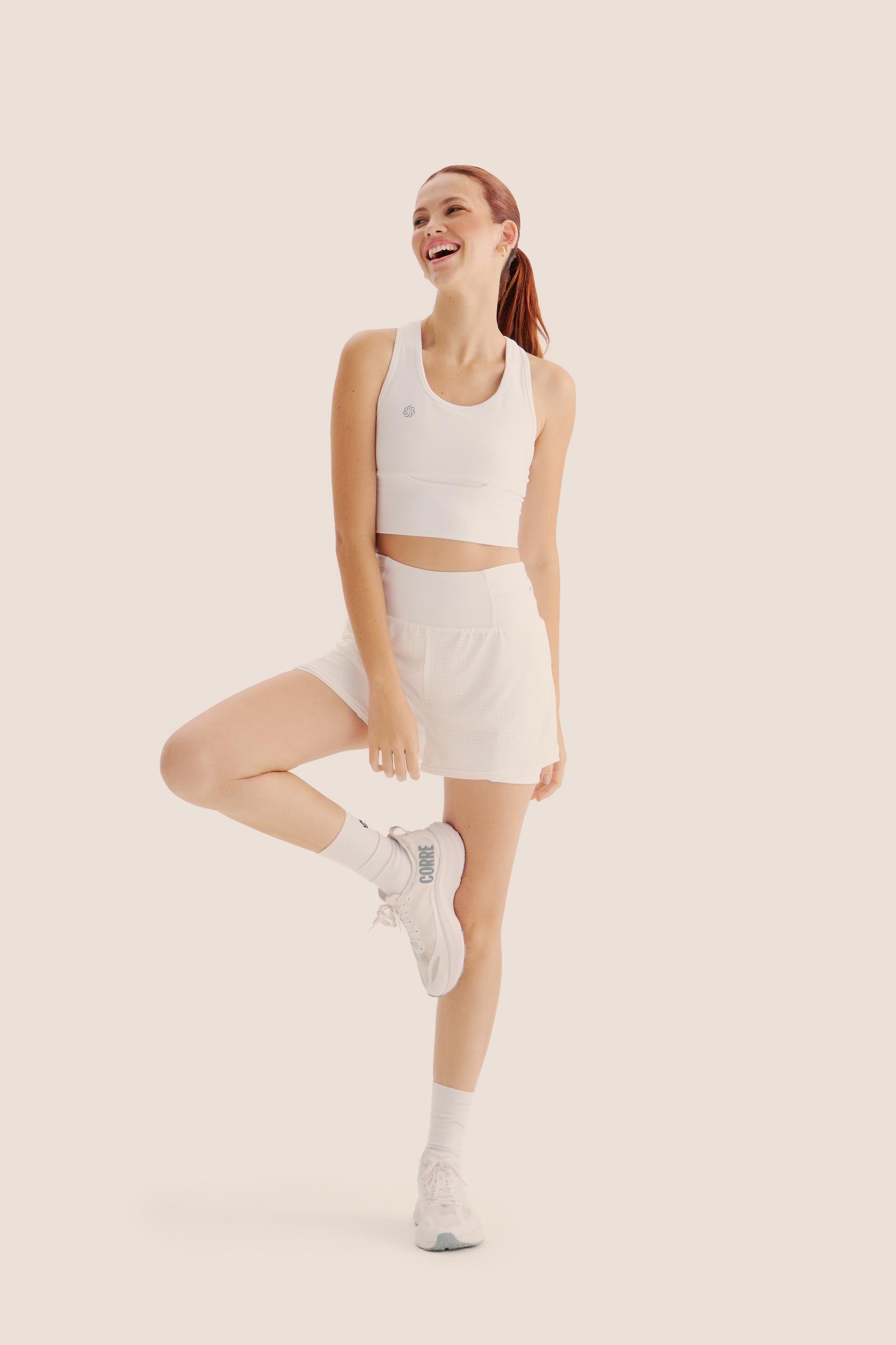 SHORT DE COMPRESSÃO COM MULTIBOLSOS LIVRE SOLTINHO AloeSkin™ BRANCO