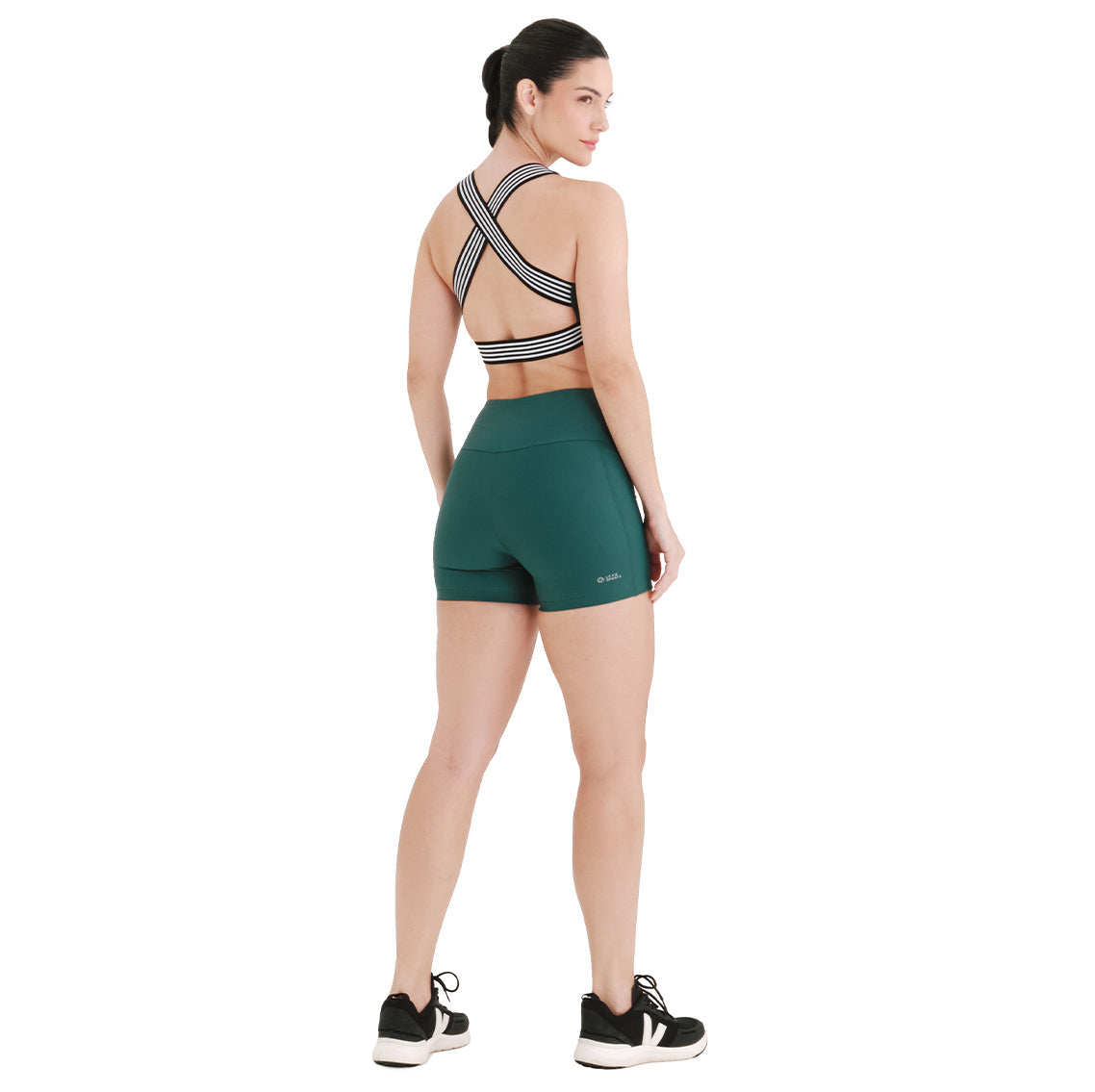 Short de Compressão Curto com Multibolsos Total Emana Folha