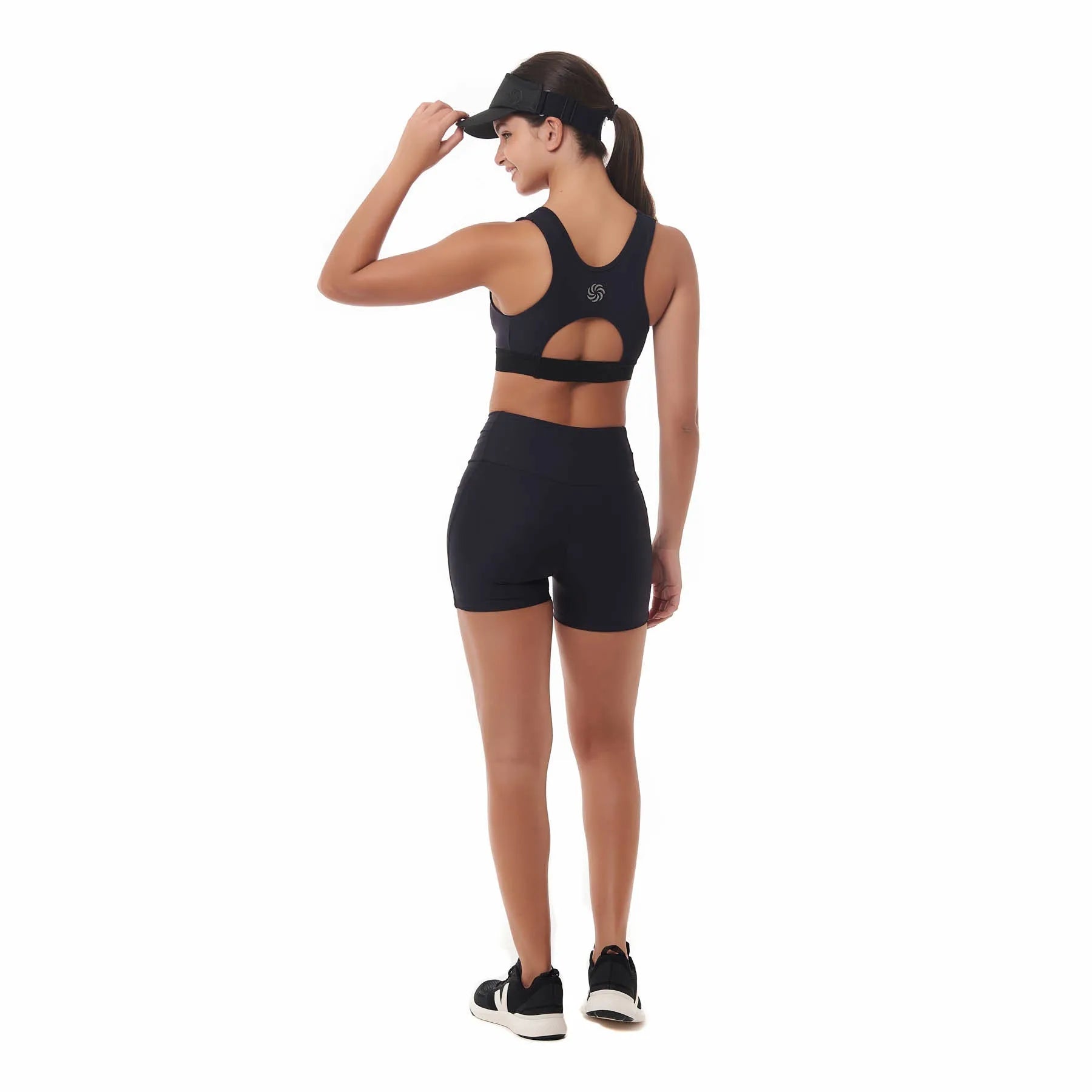 Top de Compressão com Bolso Recortes Total Emana Preto